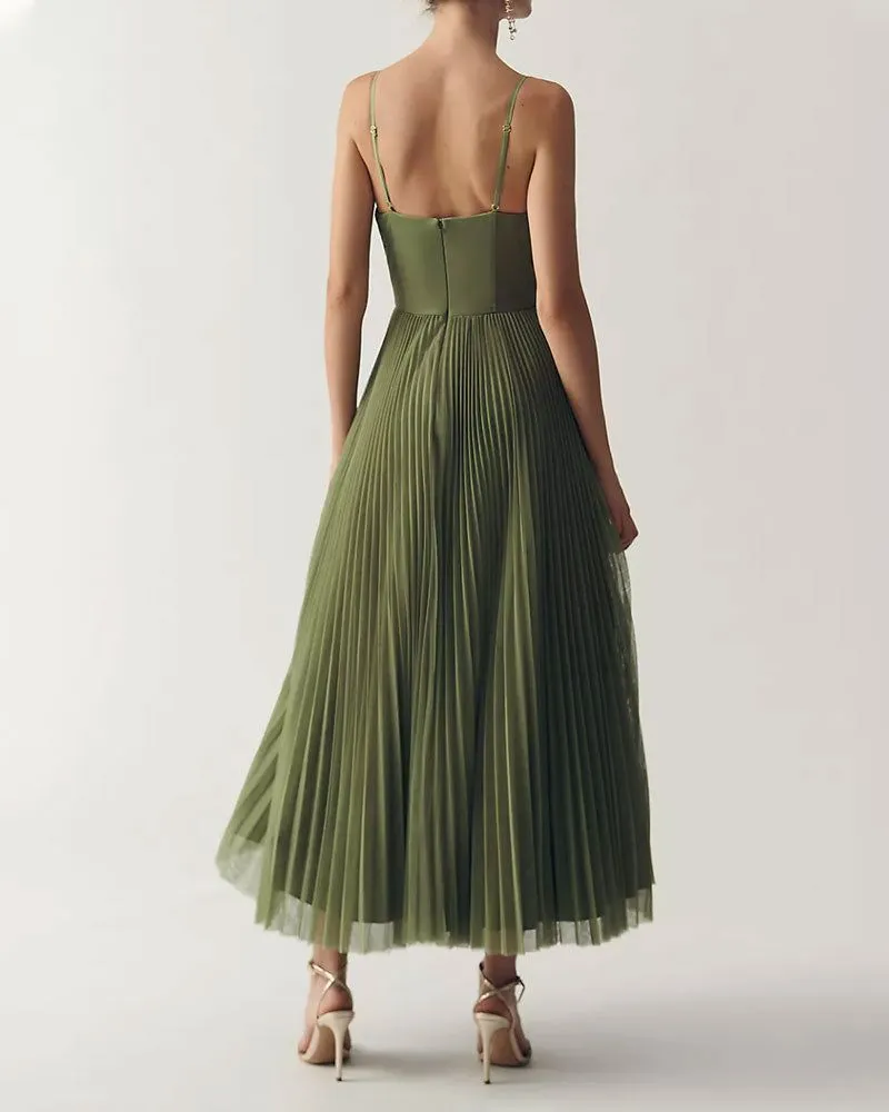 (Clean Up) Corset Pleated Tulle Fit & Flare Midi Dress sold by Larosa product image thumbnail 2