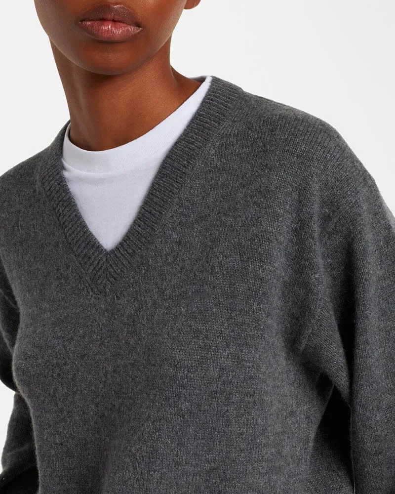 Layered Grey Cashmere Sweater for Modern Ivy League Aesthetics sold by Larosa product image thumbnail 2