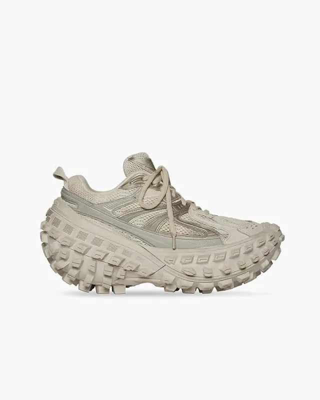 Women's Gorpcore Style Super Chunky Platform Sneakers made by Larosa