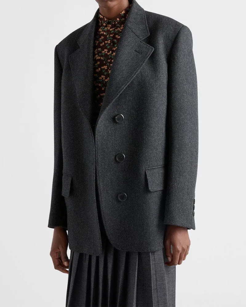 (Pre-sale) Women's Urban Chic Cut Chevron Jacket with Three-Button Closure sold by Larosa product image thumbnail 5