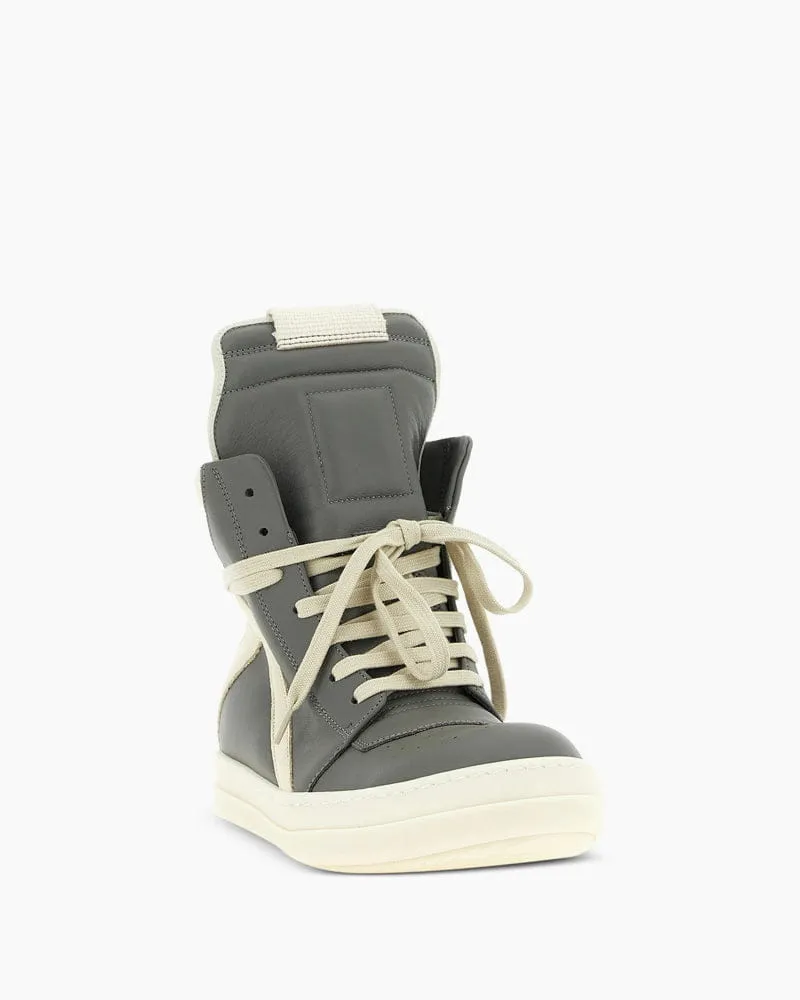 Women's Citywalk Trendy Lace-Up Leather High Tops sold by Larosa product image thumbnail 2