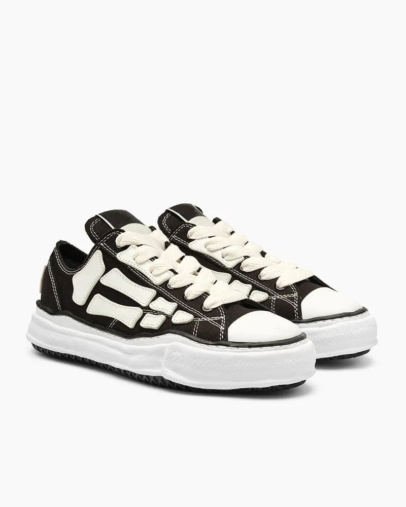 Women's Daily Commute Edgy Bones Canvas Sneakers sold by Larosa product image thumbnail 2