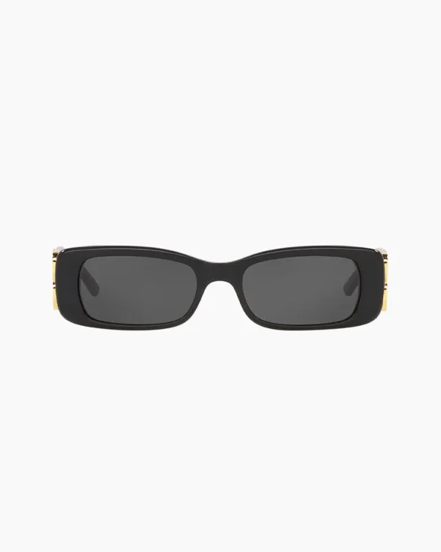 Women's First Class Sleek Rectangle Sunglasses made by Larosa