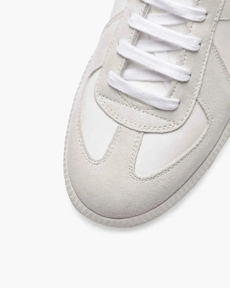 Everyday low-top leather street sneakers sold by Larosa product image thumbnail 2