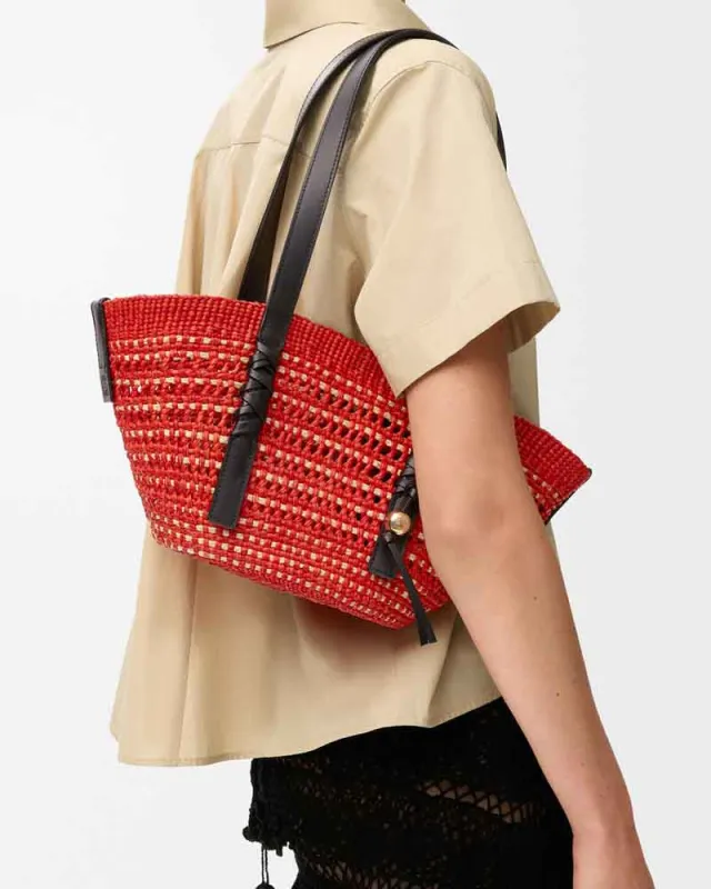 Handwoven Straw Basket Bag with Leather Handles made by Larosa