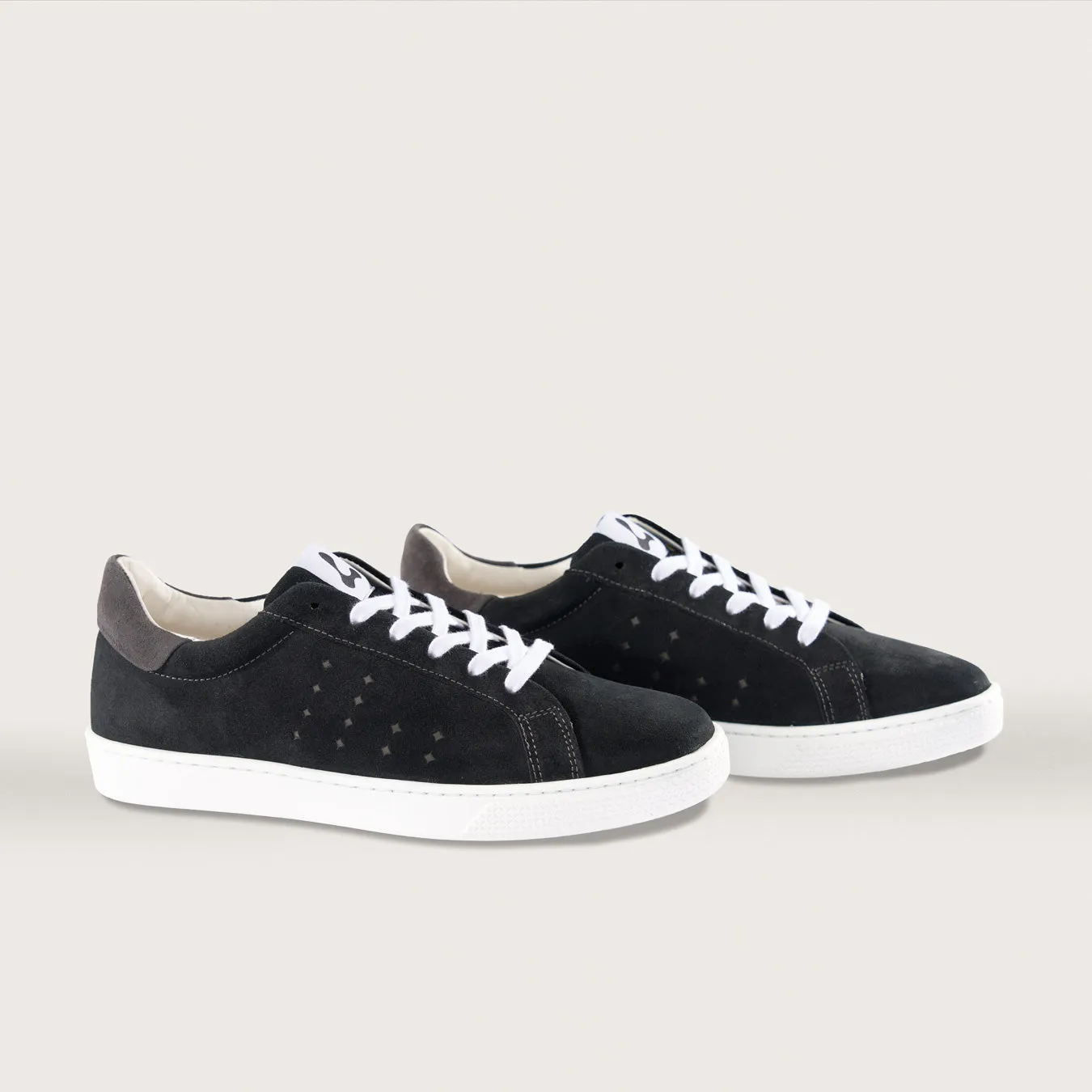 Halo Sneaker Tongue Graphic Obsidian Black/Hematite Grey sold by Lazo