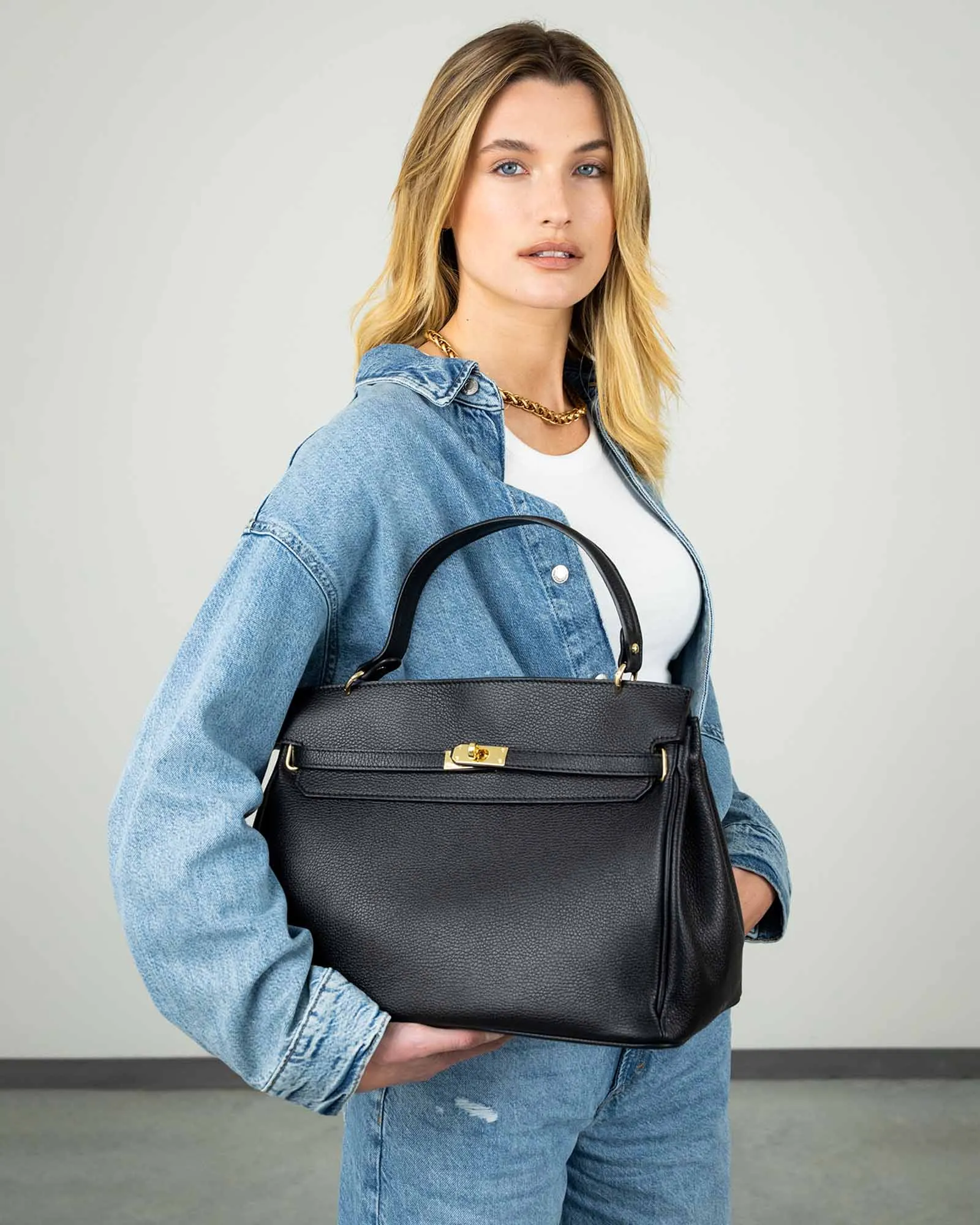 ROYALE in Leather Jet Black sold by MADBAG product image thumbnail 2