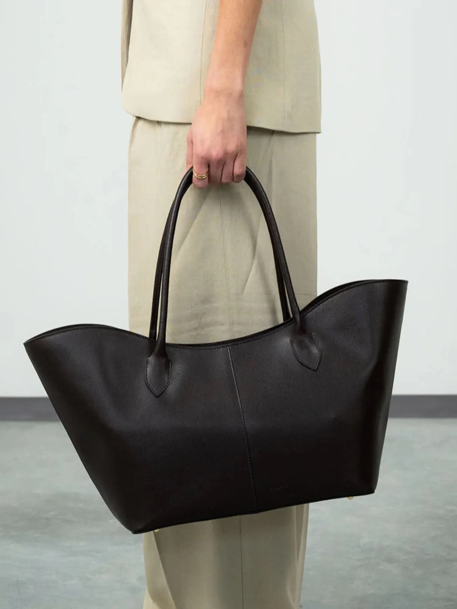 LOREN in Leather Saffiano Chocolate sold by MADBAG product image thumbnail 4