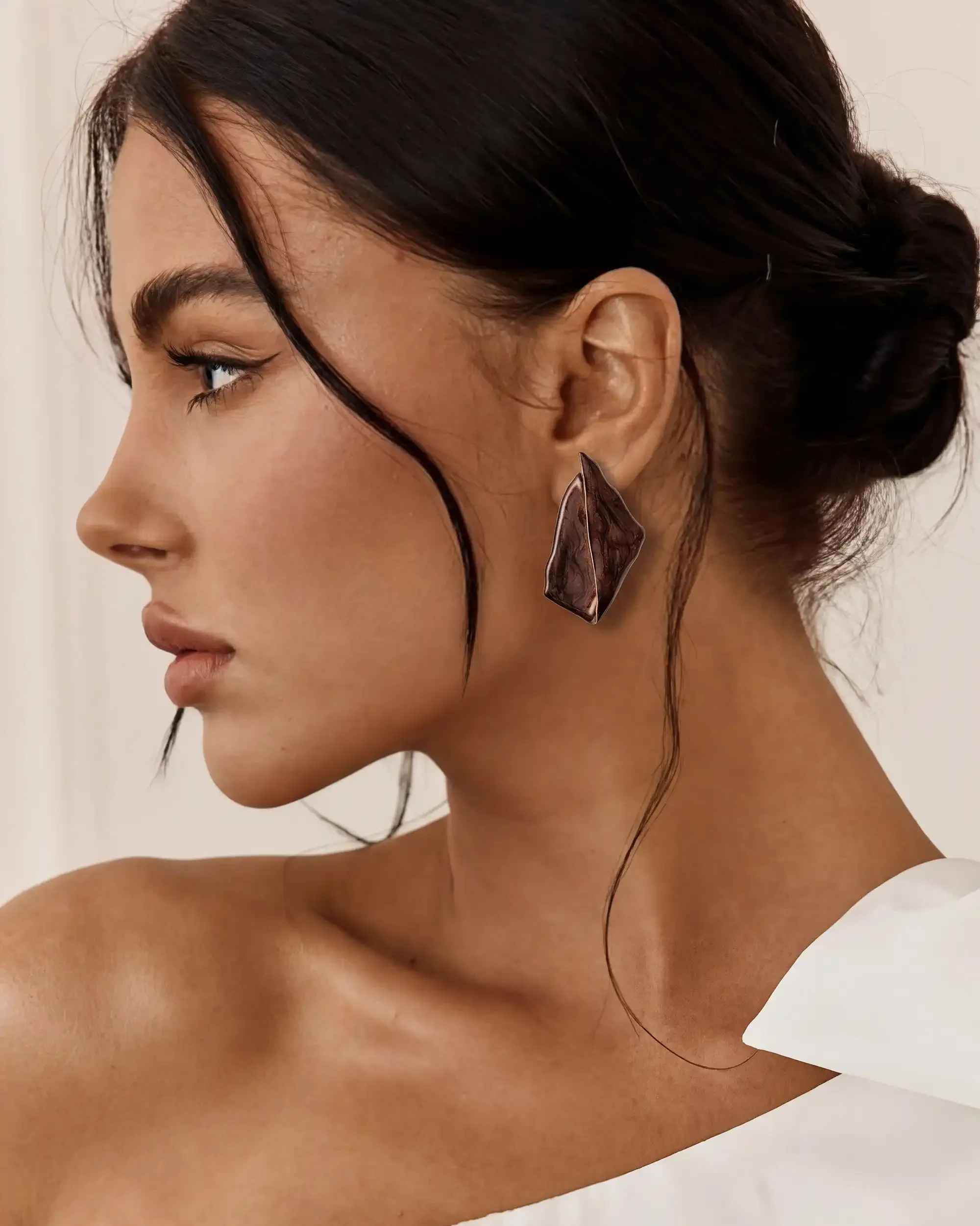 SCULPT EARRINGS sold by MADBAG product image thumbnail 2