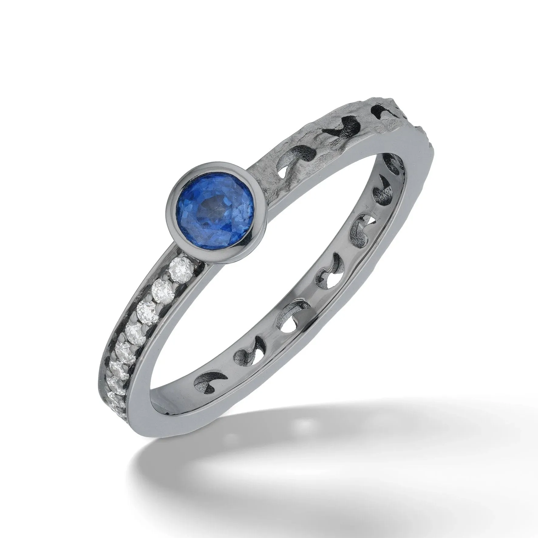 ORION Black Gold Ring with White Diamonds & Blue Sapphire Top sold by Marco Dal Maso