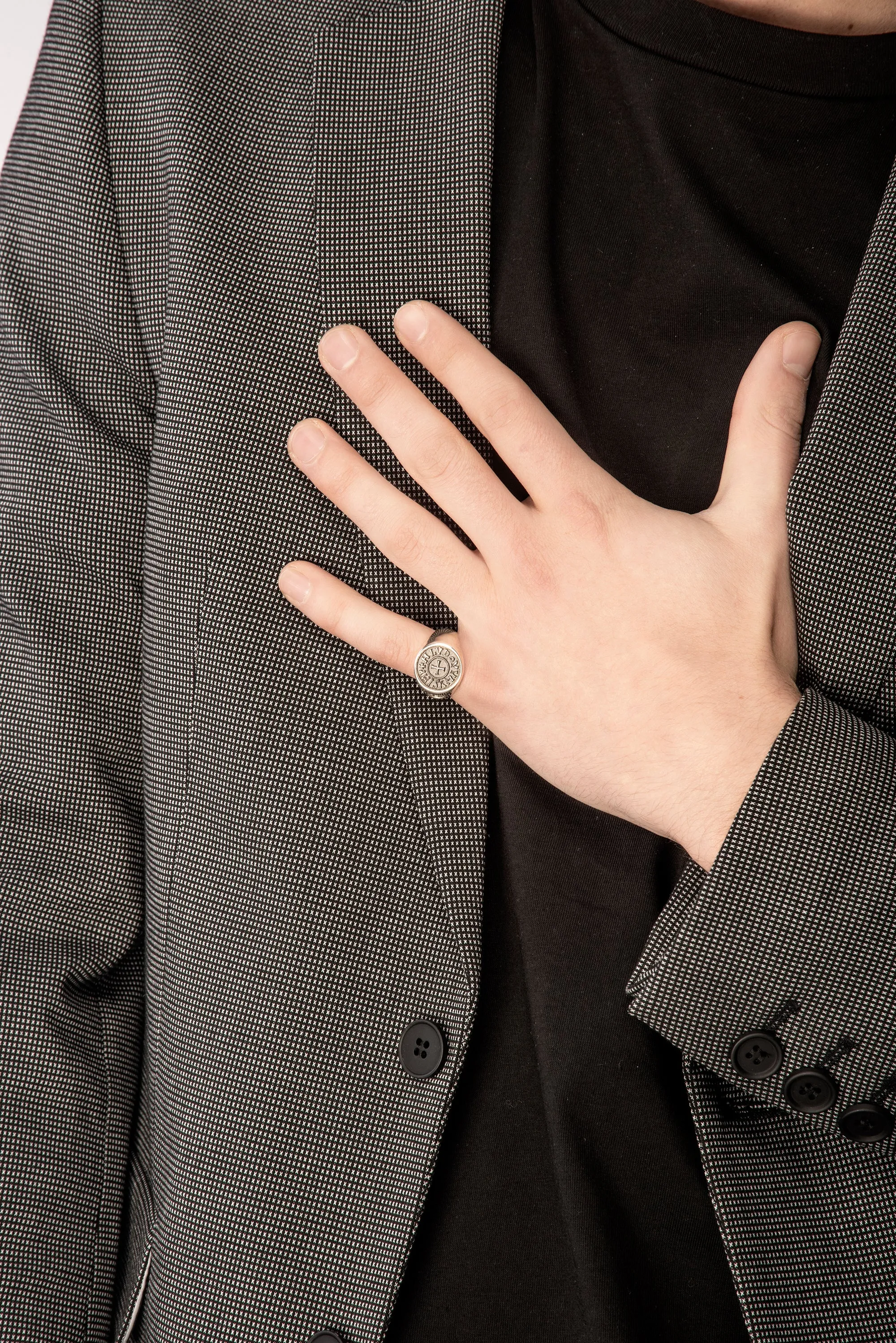 MONETA Oxidized and Polished Silver Sovereign Ring sold by Marco Dal Maso product image thumbnail 2