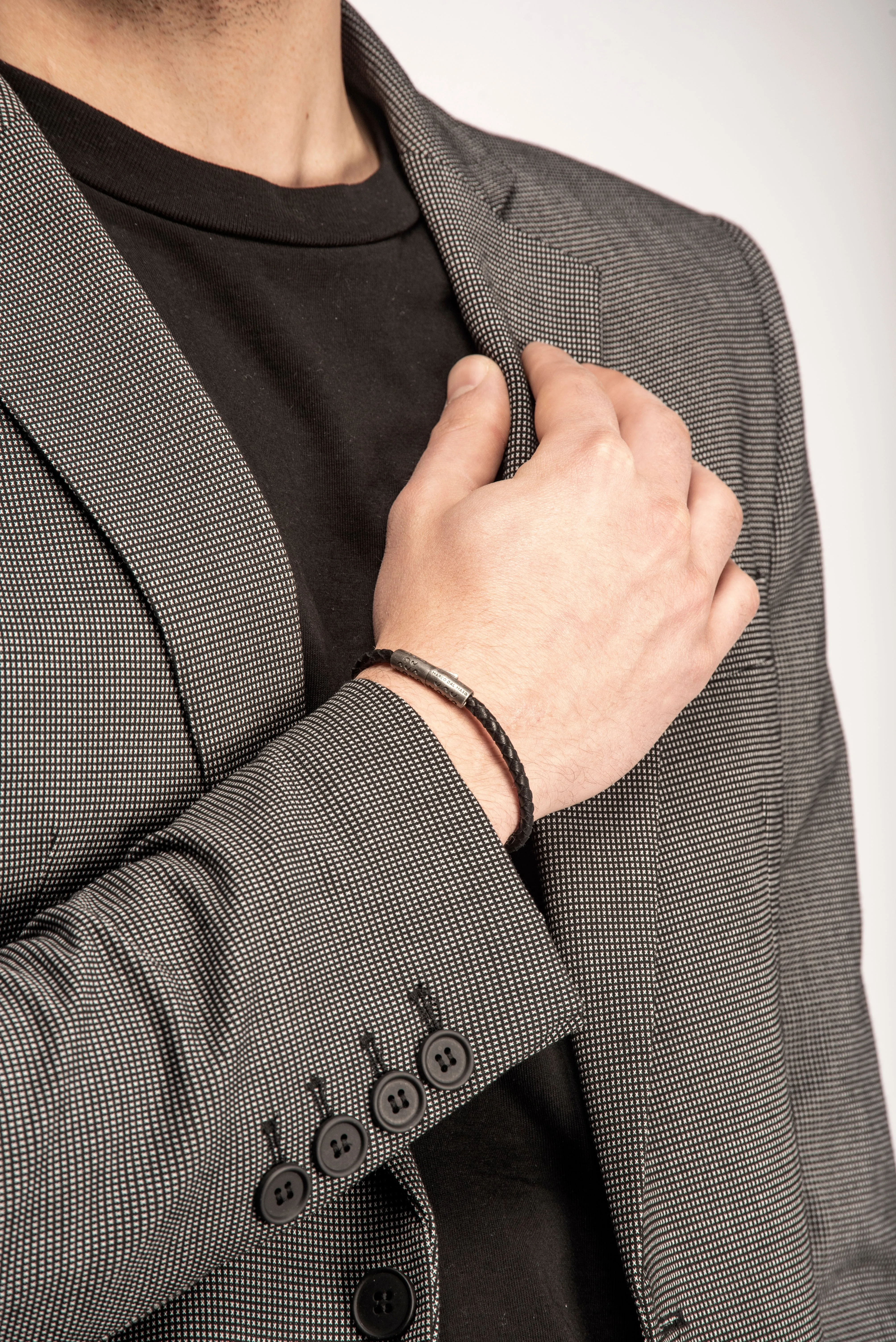 LASH Slim Cylinder Clasp Bracelet sold by Marco Dal Maso product image thumbnail 2