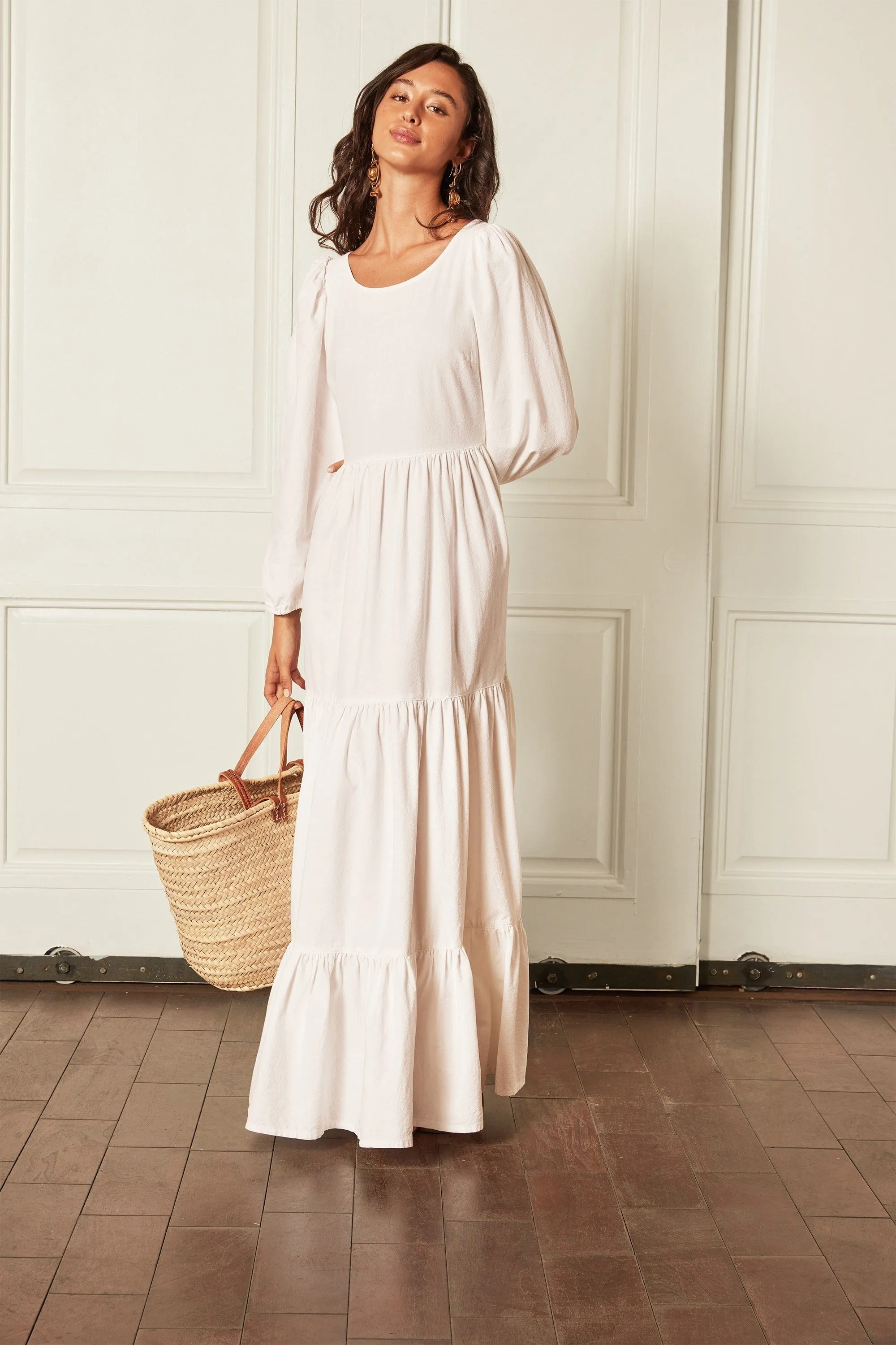 The August | Vintage White sold by Boyish