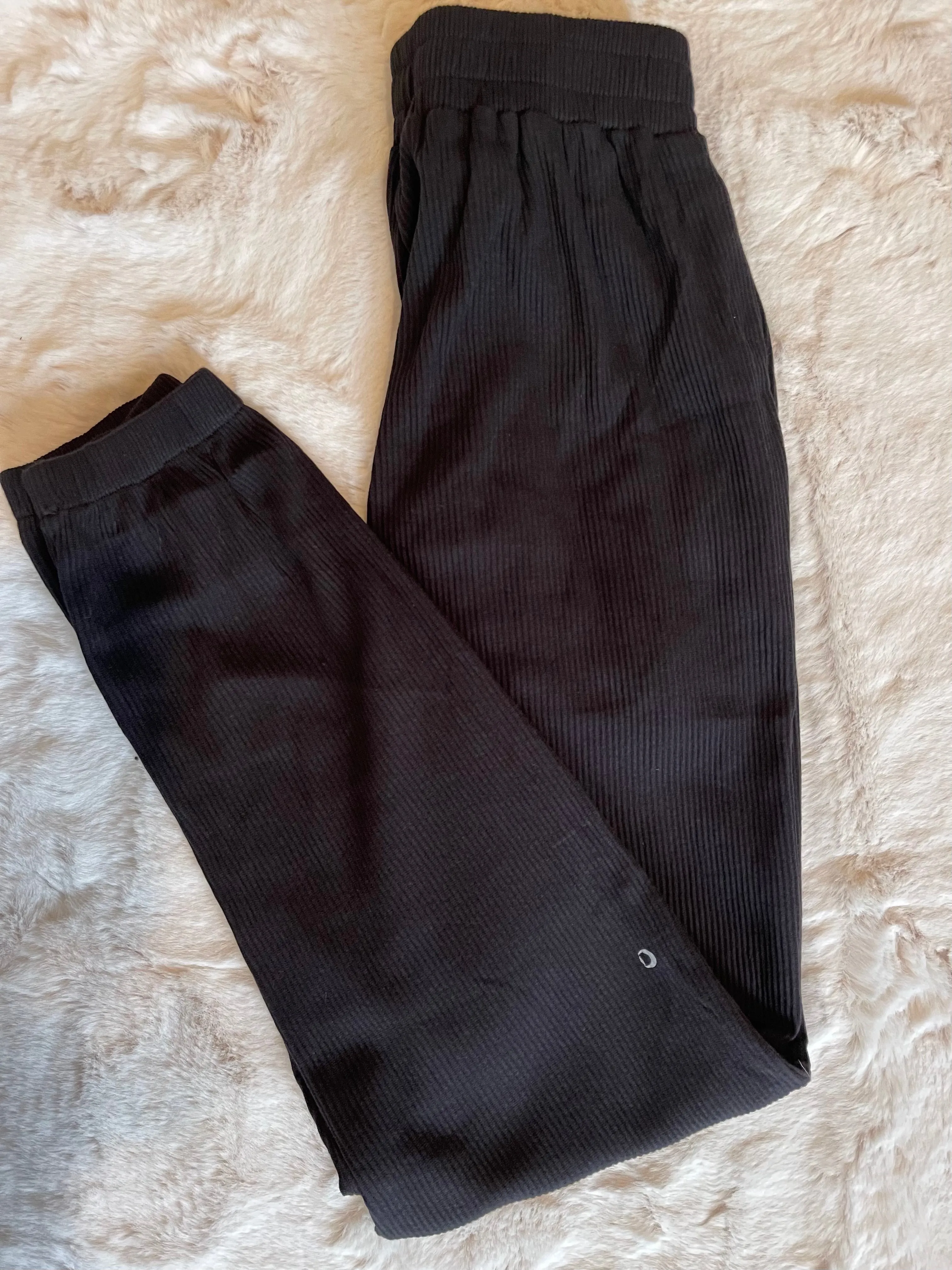 DAYDREAMER PANT sold by Temper + Lace product image thumbnail 5