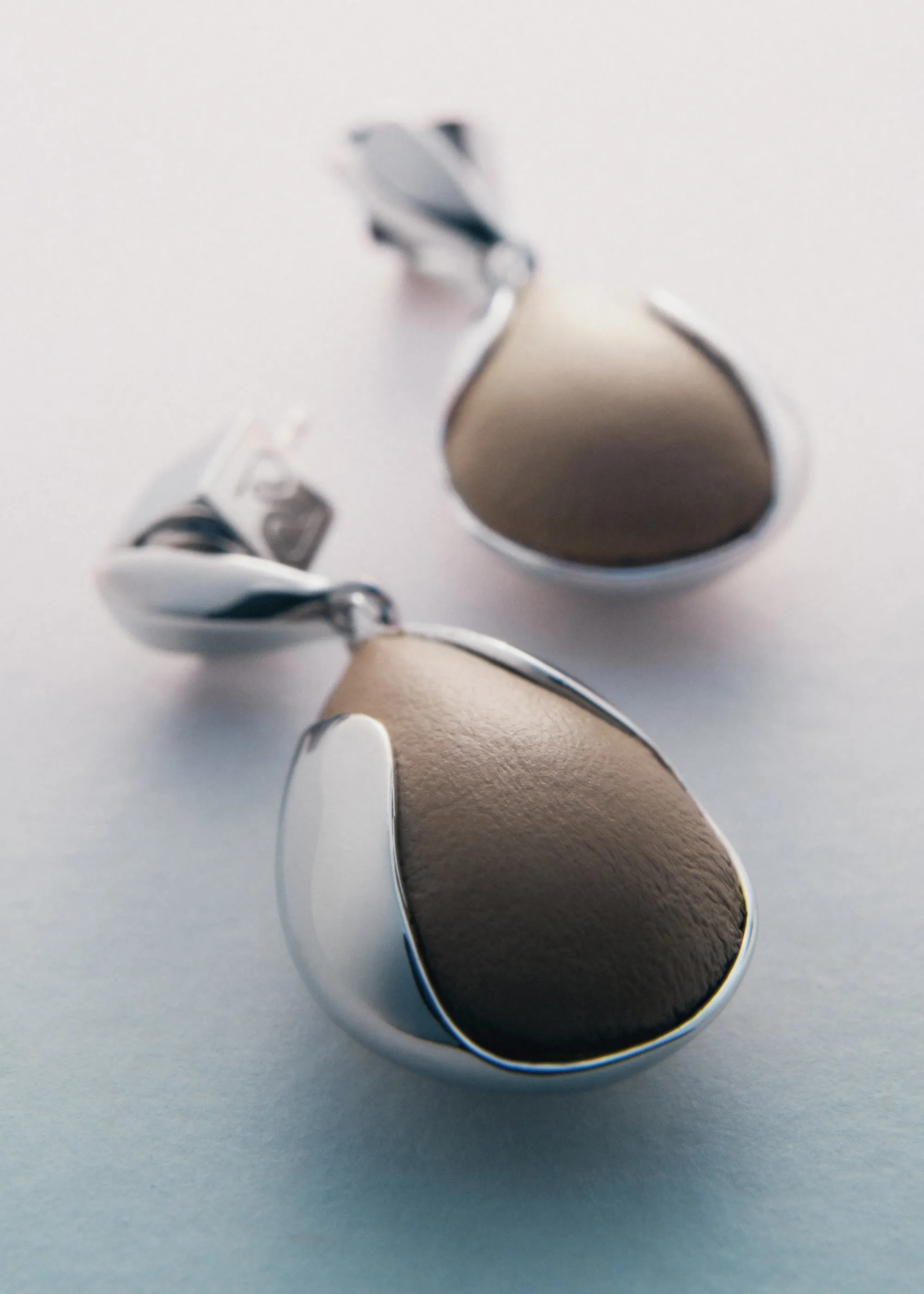 Ormé Earrings - Silver in rhodium with Taupe Leather sold by Polene product image thumbnail 2
