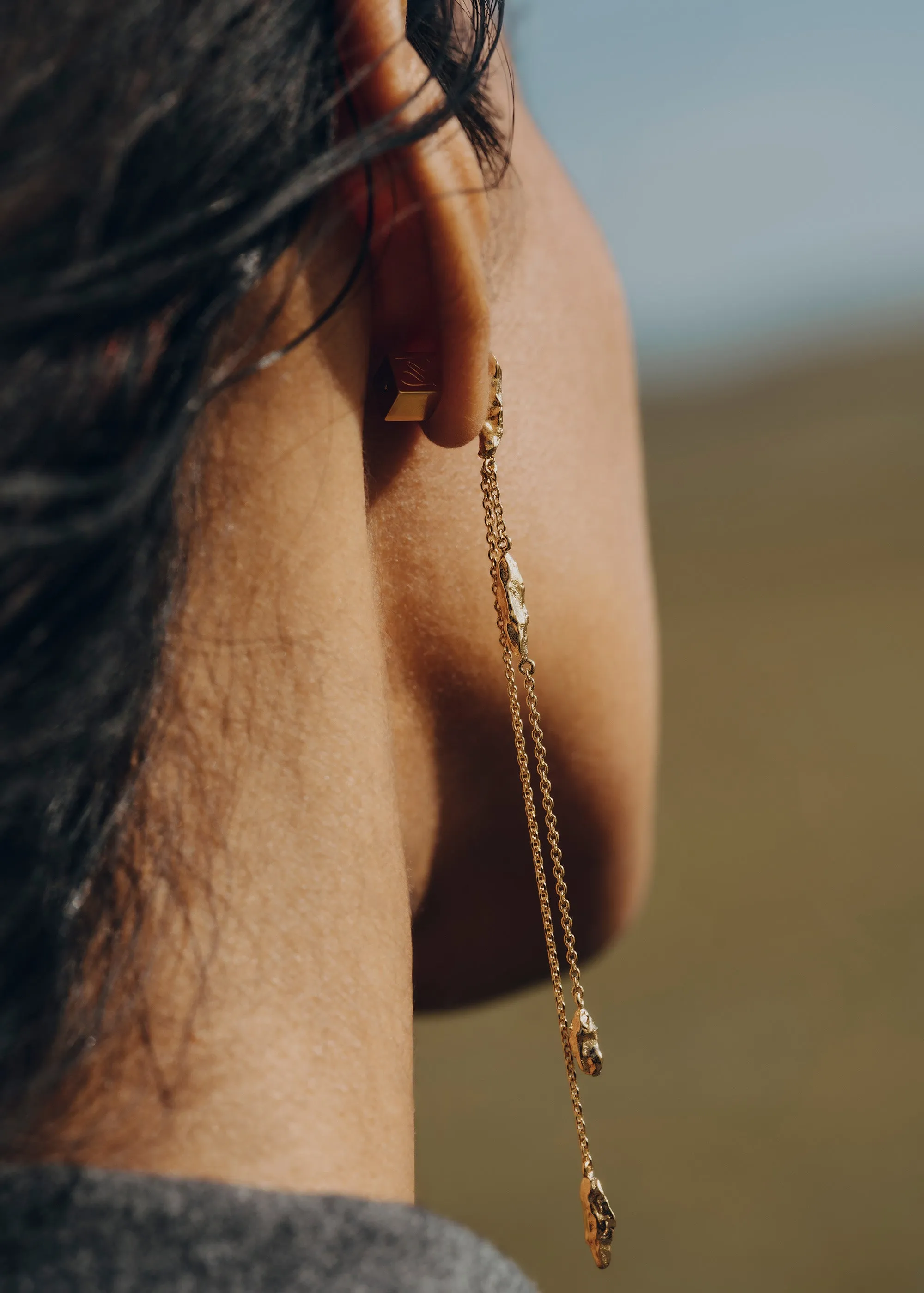 Eroz Chain Earrings - 24 carat gold-gilded edition sold by Polène product image thumbnail 4