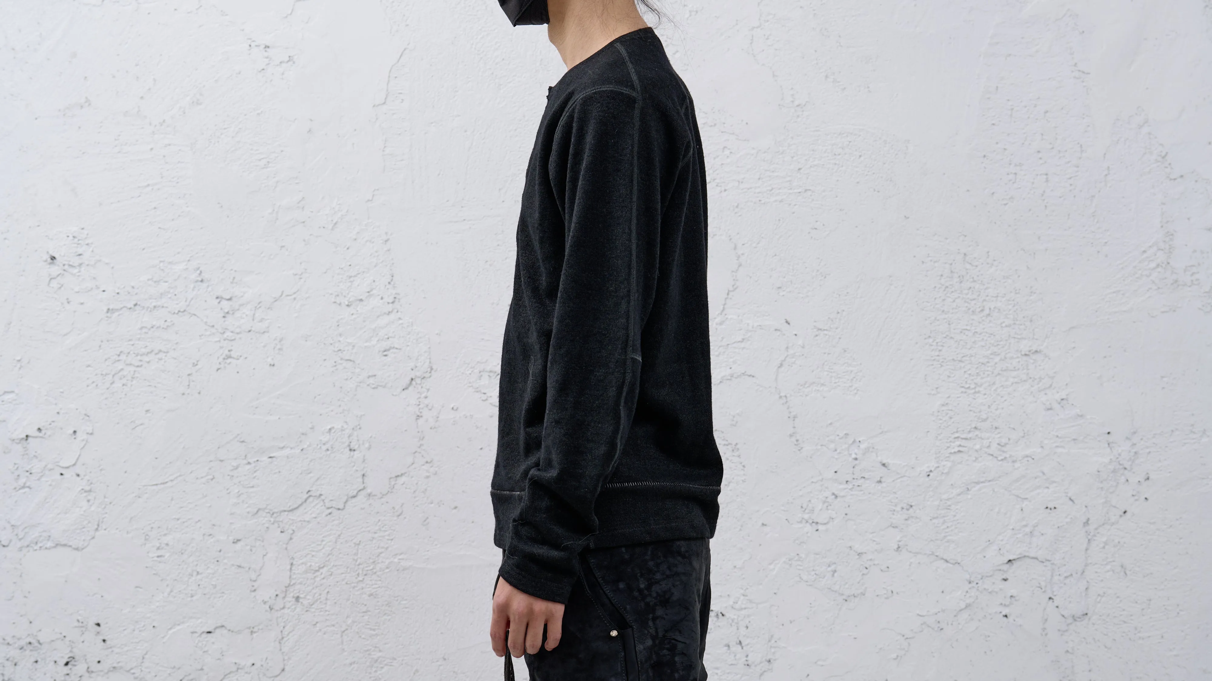 <span>26.2</span><span>"DISPLACEMENT"</span>T-SHIRTS L/S HENLYNECK<br>DNA PAPER X SUPER160 JERSEY<br>KHAKI sold by taichi murakami product image thumbnail 3