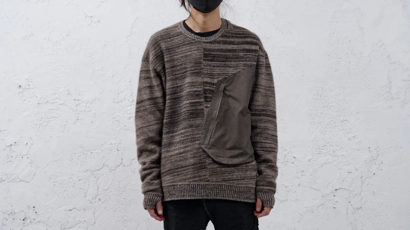 <span>26.2</span><span>"DISPLACEMENT"</span>POCKET SWEATER CREW OVERSIZED<br>DNA PAPER X M.CASHMERE KNIT<br>BROWN made by taichi murakami