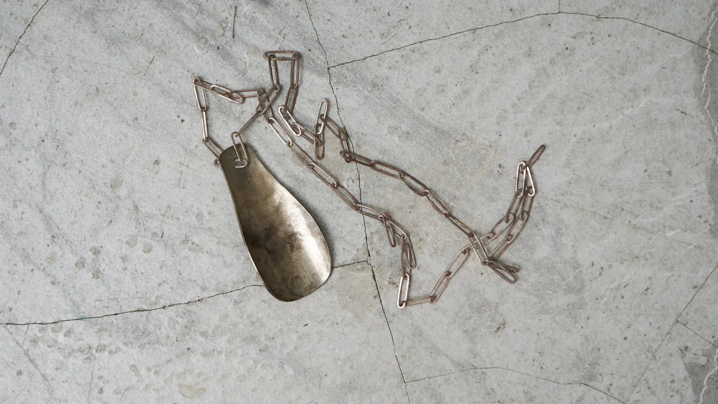 <span>22.1</span><span>"OTHERS"</span>SHOEHORN NECKLACE<BR>STERLING SILVER925<BR>OXDISED sold by taichi murakami