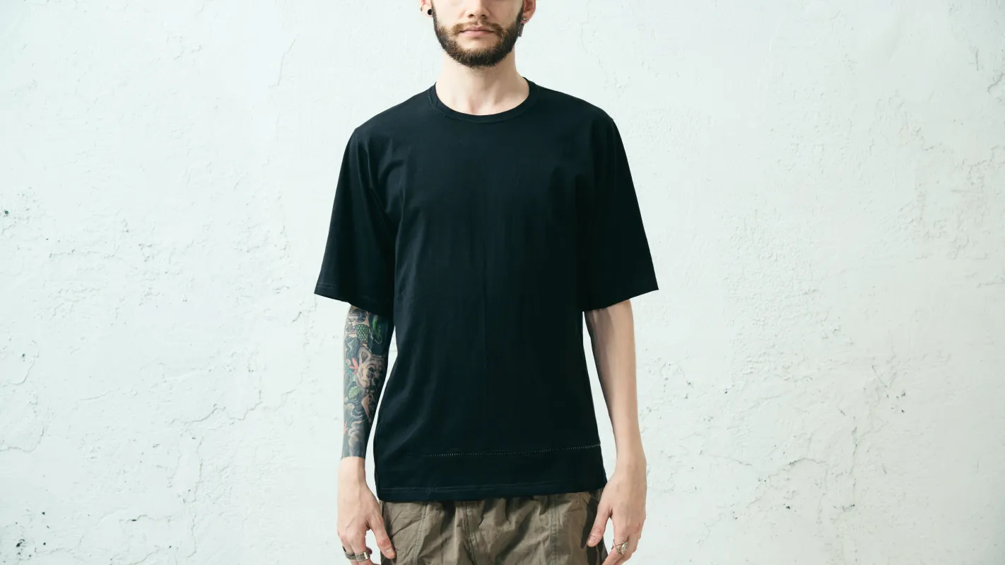<span>24.1</span><span>MEN'S</span>T-SHIRTS S/S<BR>SUPIMA COTTON 40'<BR>BLACK made by taichi murakami