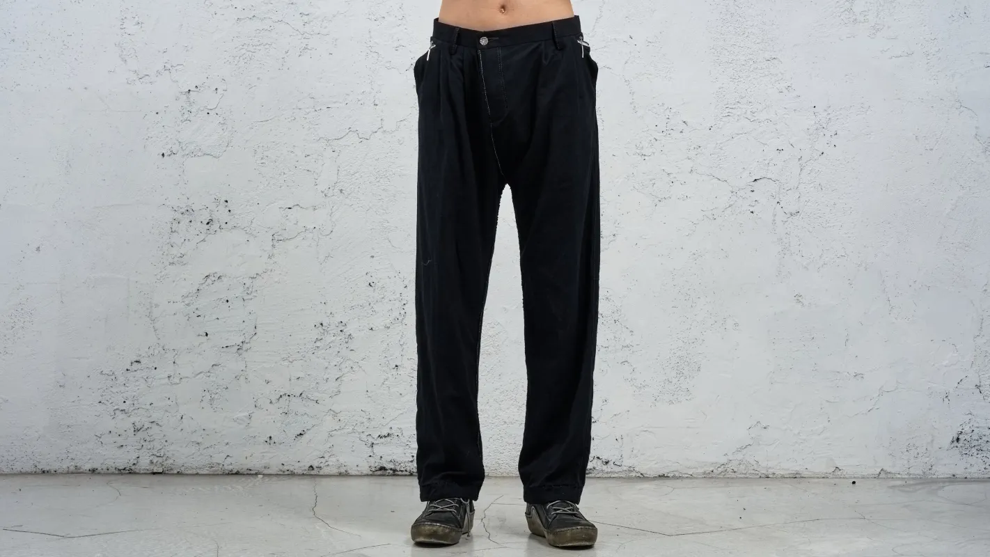 <span>27.1</span><span>"BASIC"</span>PLEATED L/C TRS WIDE<br>SUPER 140' VERGIN WOOL<br>BLACK made by taichi murakami