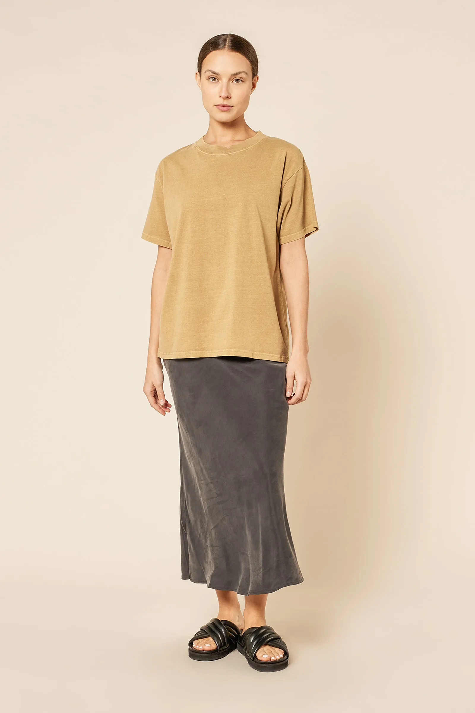 FRANKIE ORGANIC WASHED BF TEE sold by Nude Lucy