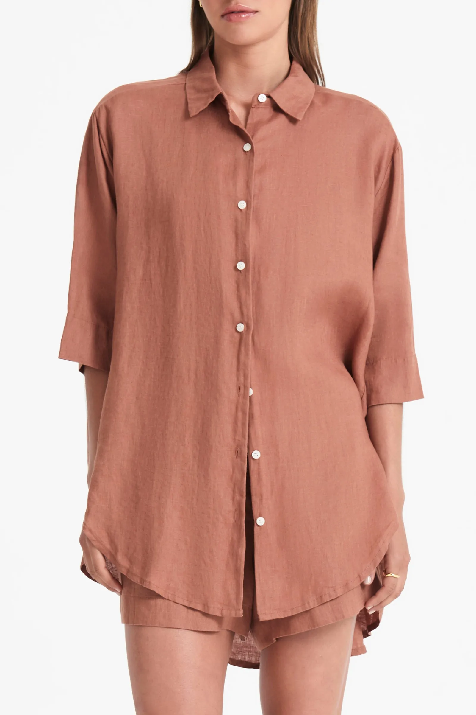 LOUNGE LINEN LONGLINE SHIRT sold by Nude Lucy product image thumbnail 2