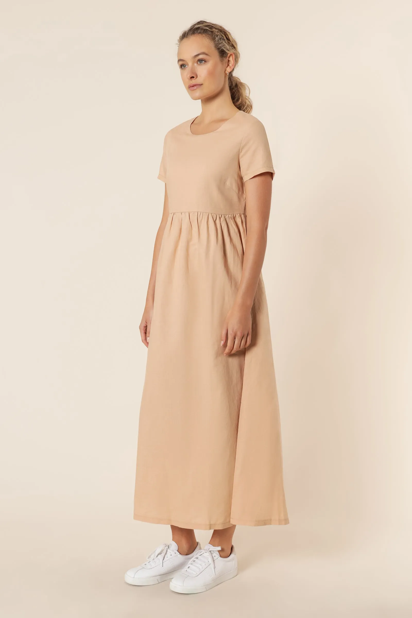 CLAUDIA LINEN MAXI DRESS sold by Nude Lucy product image thumbnail 4