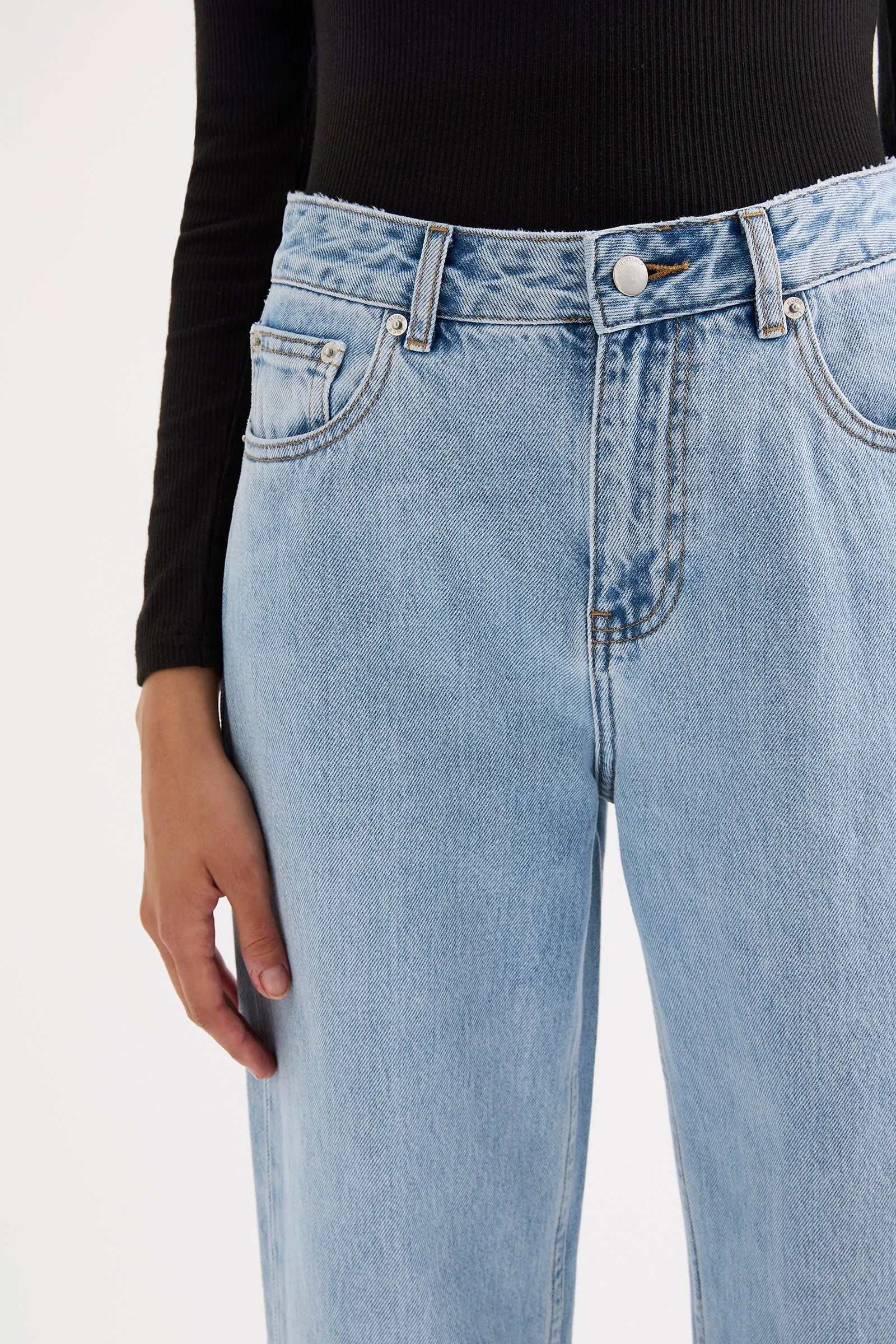 ORGANIC SPLIT HEM JEAN sold by Nude Lucy product image thumbnail 5