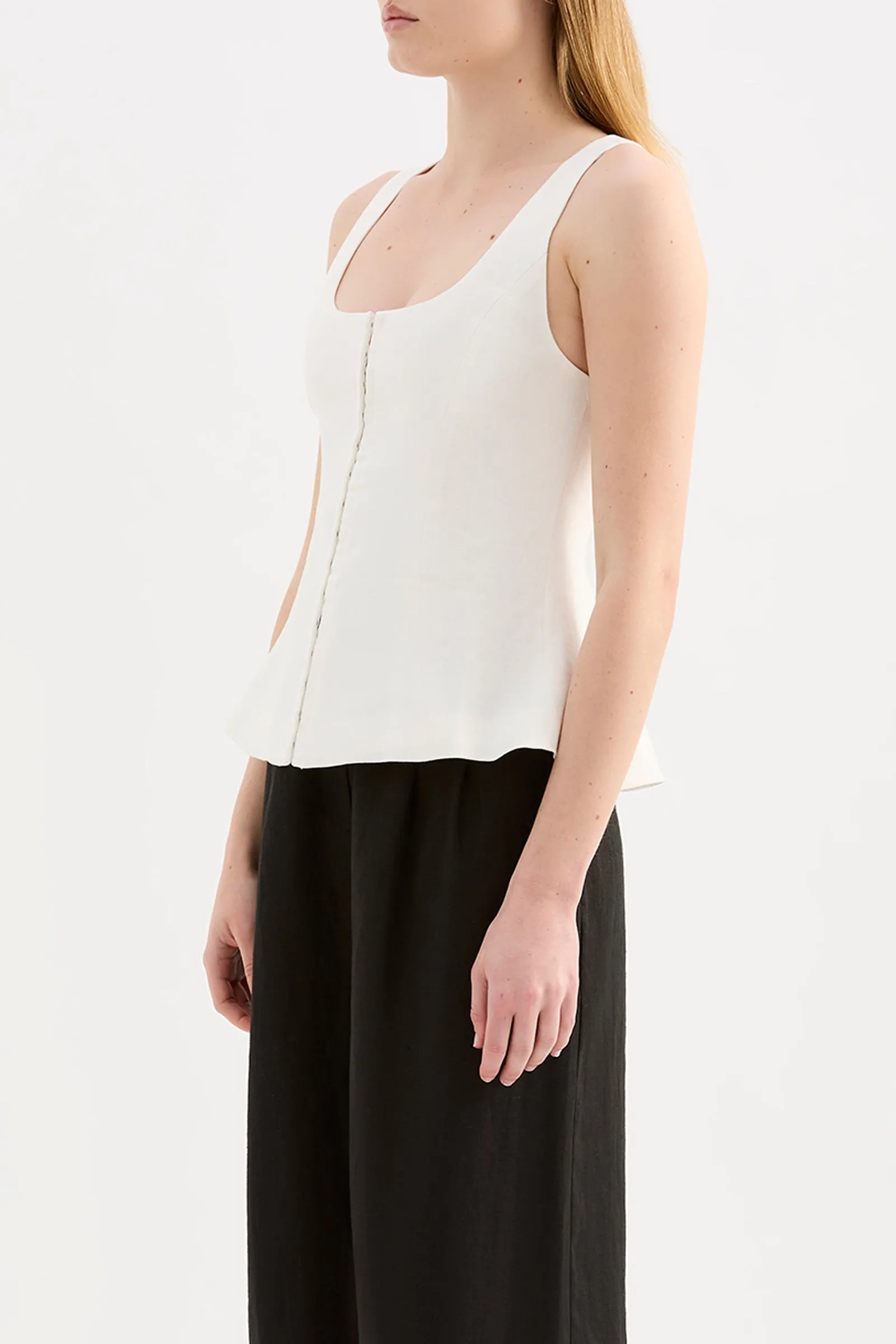 QUINN LINEN VEST sold by Nude Lucy product image thumbnail 3
