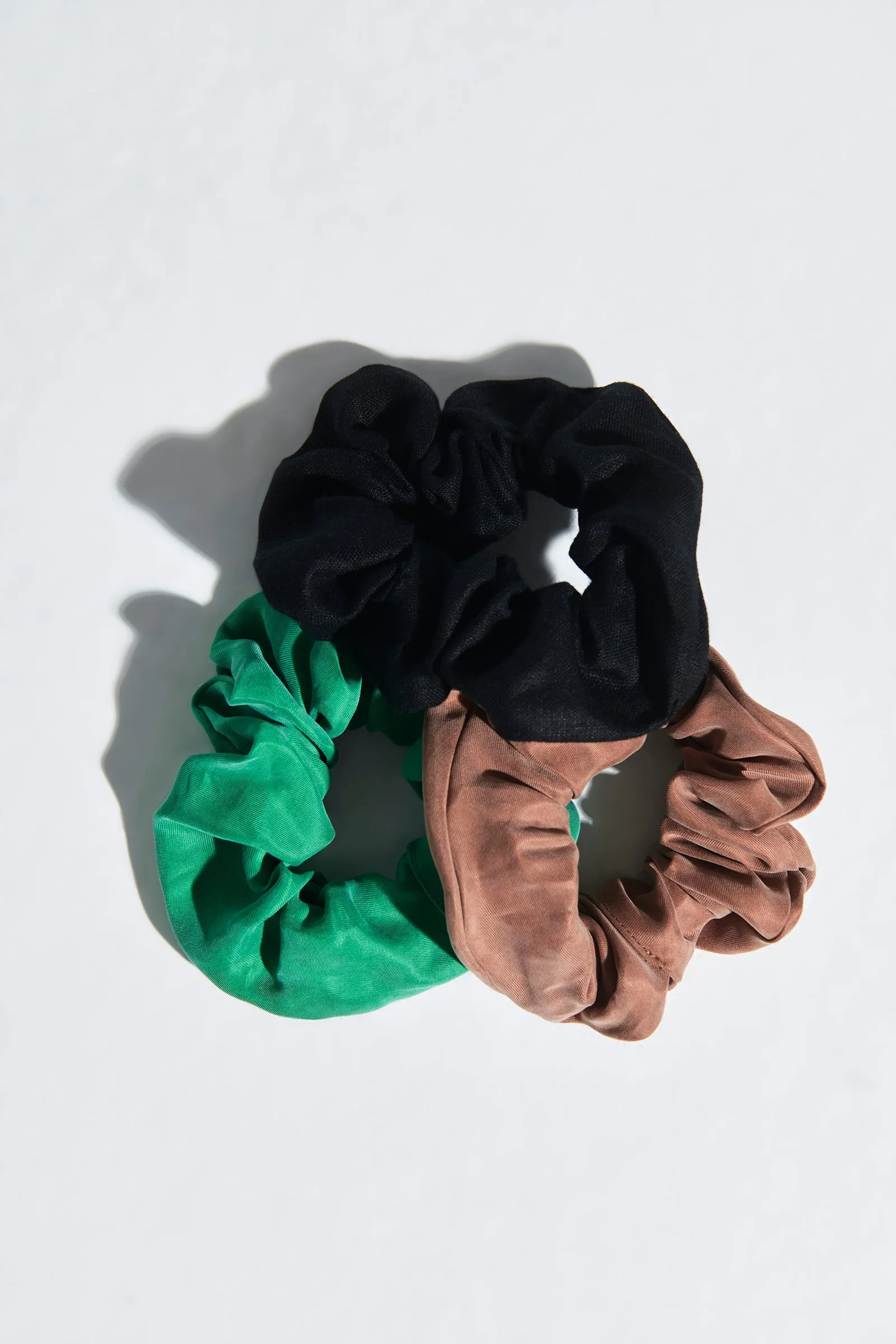 ESSENTIAL CUPRO SCRUNCHIE sold by Nude Lucy product image thumbnail 2