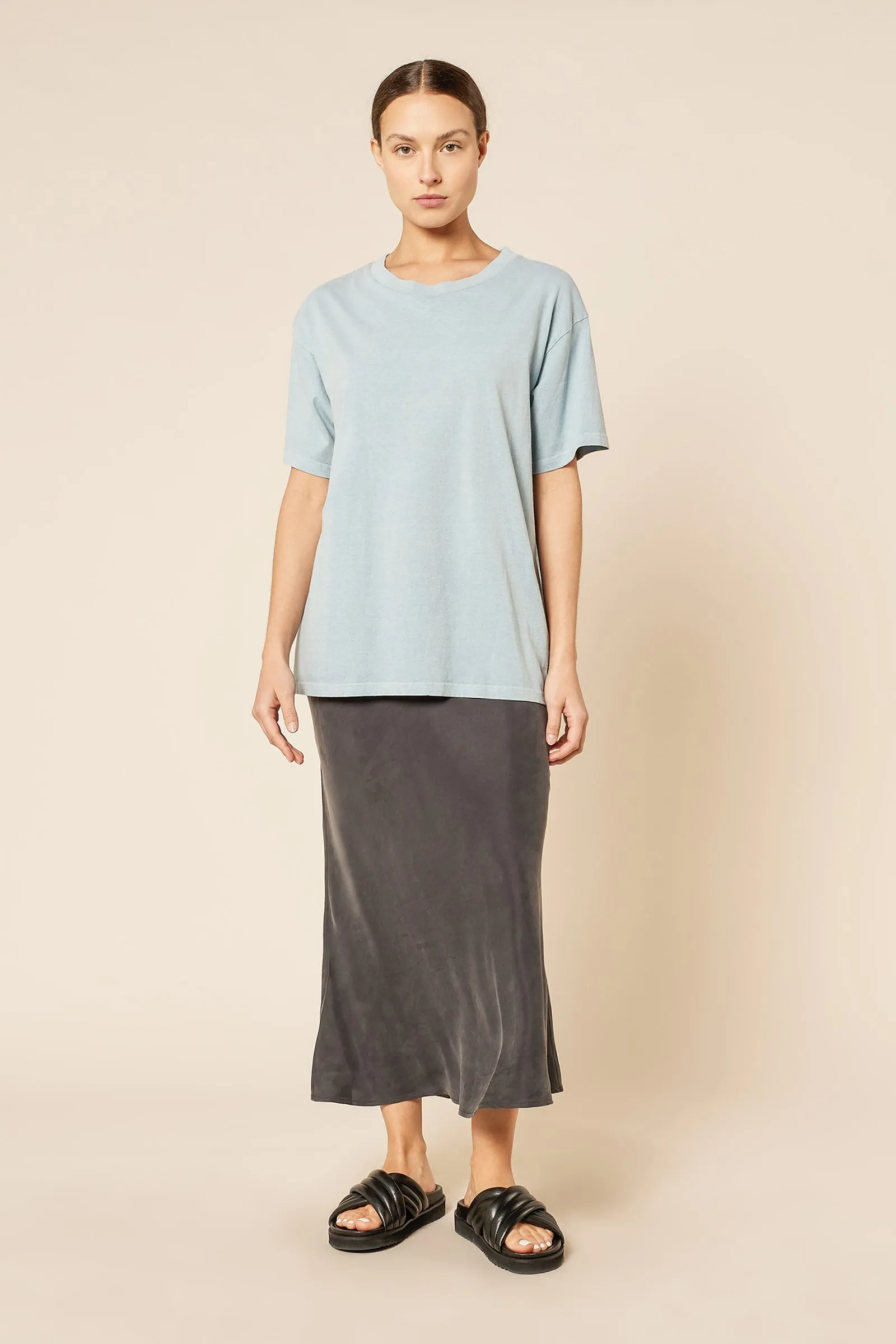 FRANKIE ORGANIC WASHED BF TEE sold by Nude Lucy