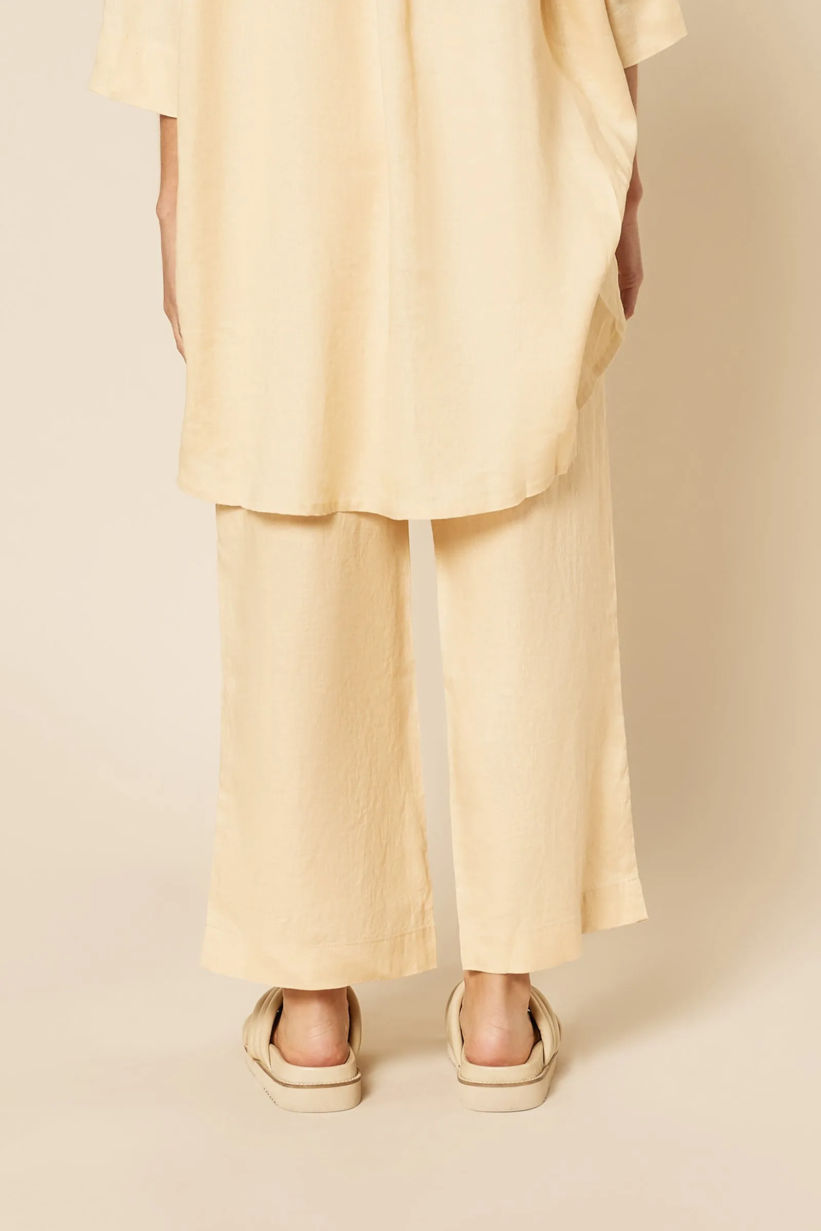 NUDE LINEN LOUNGE CROP PANT sold by Nude Lucy product image thumbnail 4