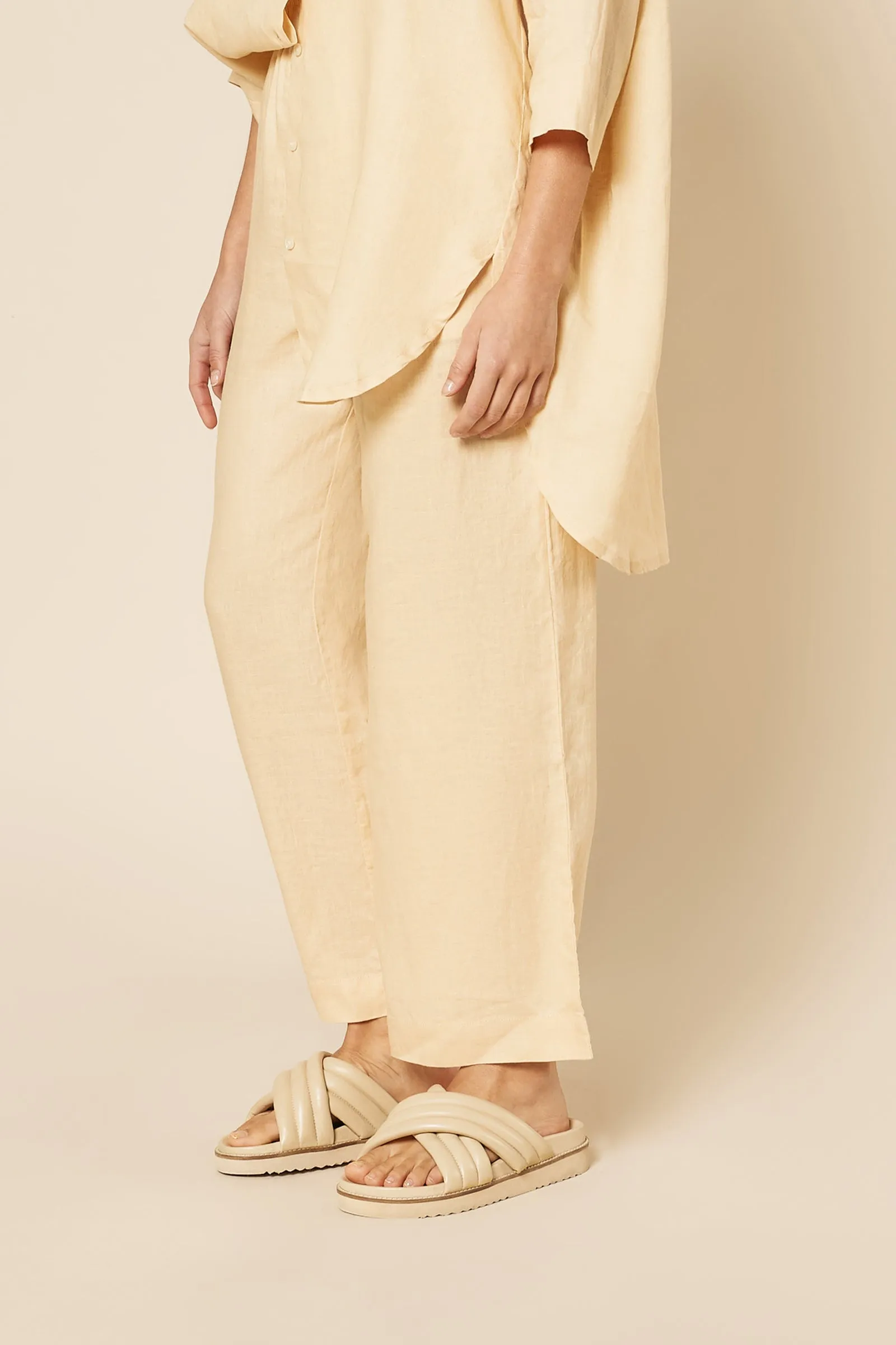 NUDE LINEN LOUNGE CROP PANT sold by Nude Lucy product image thumbnail 3