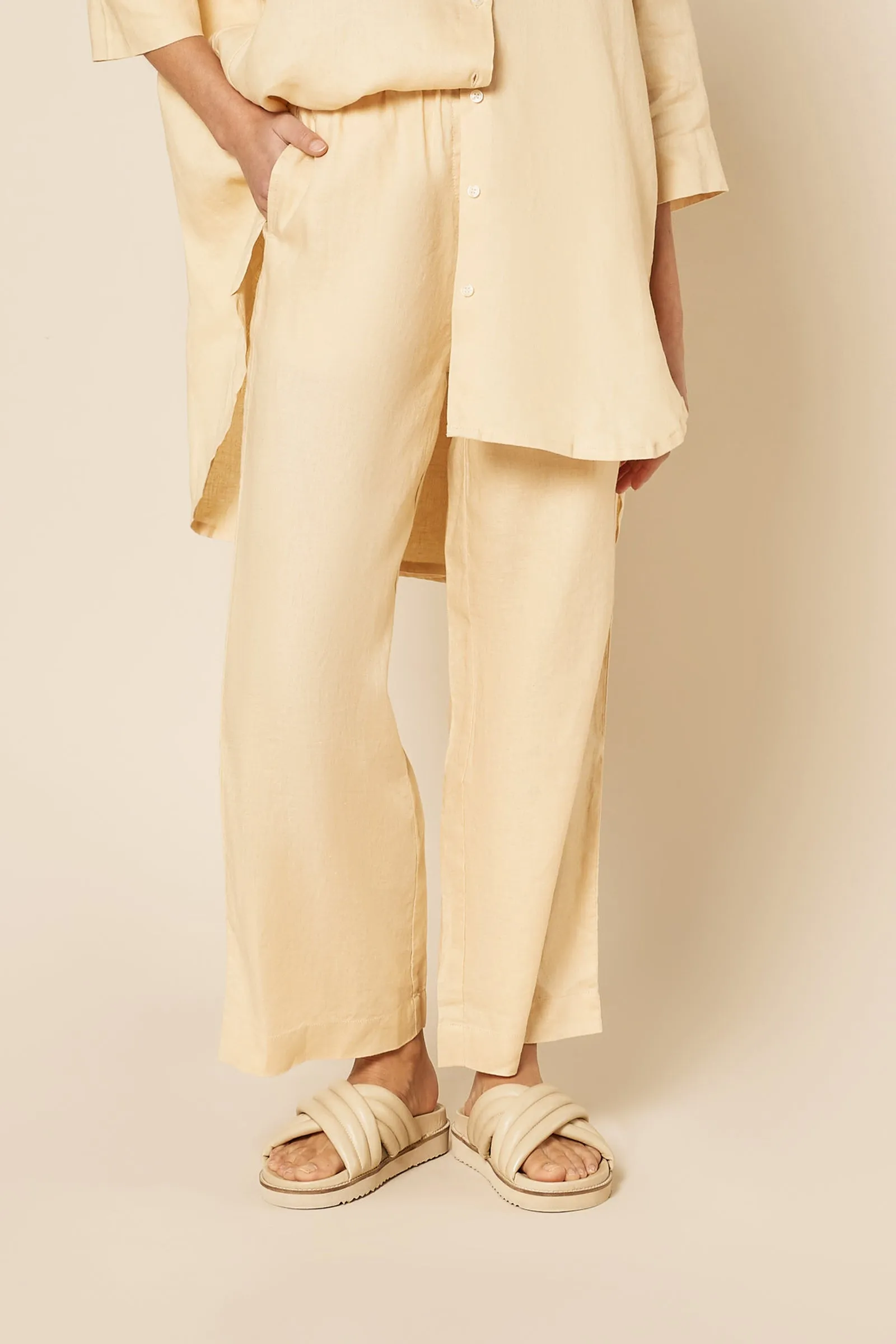 NUDE LINEN LOUNGE CROP PANT sold by Nude Lucy product image thumbnail 2