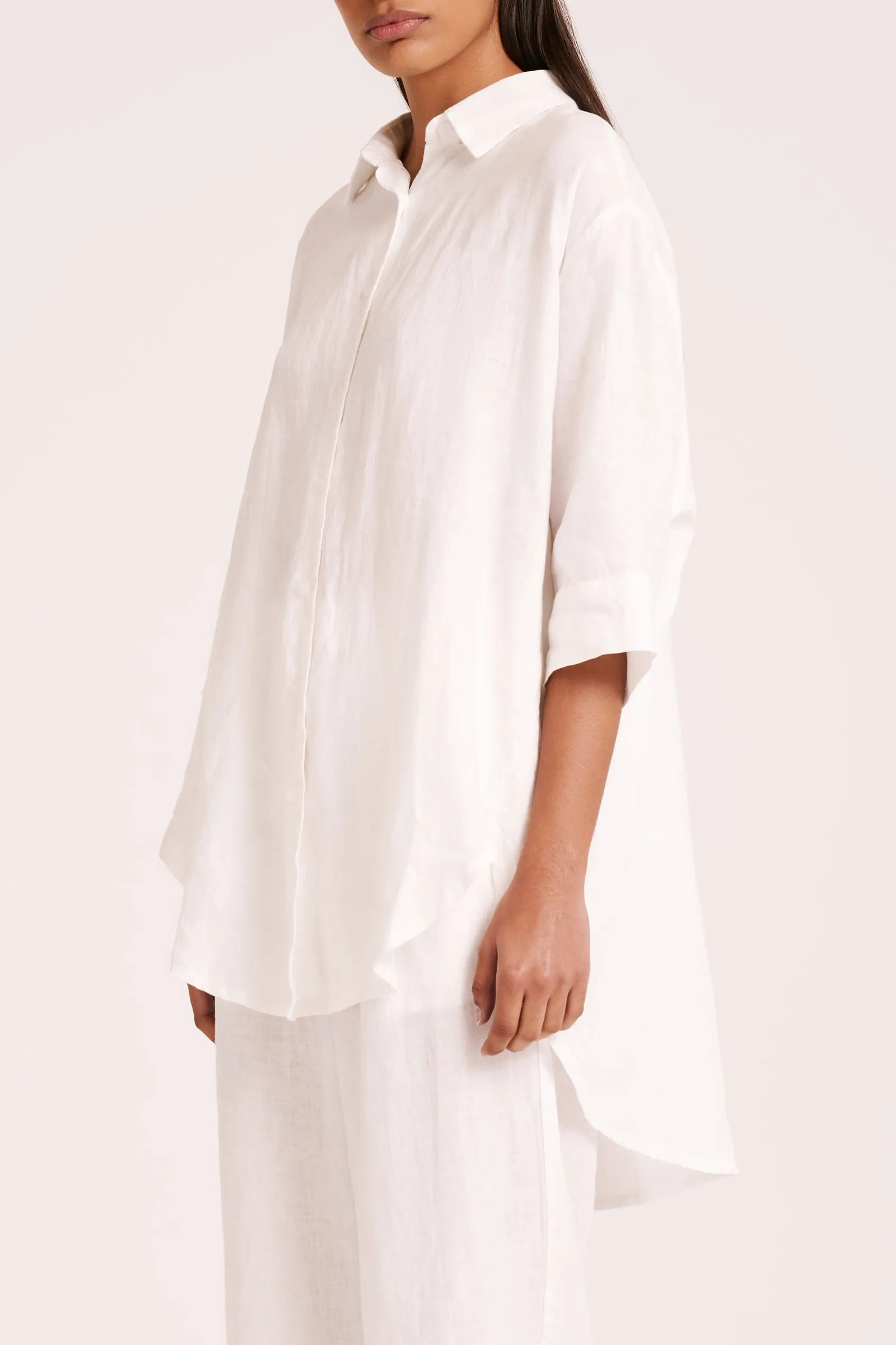 LOUNGE LINEN LONGLINE SHIRT sold by Nude Lucy product image thumbnail 3