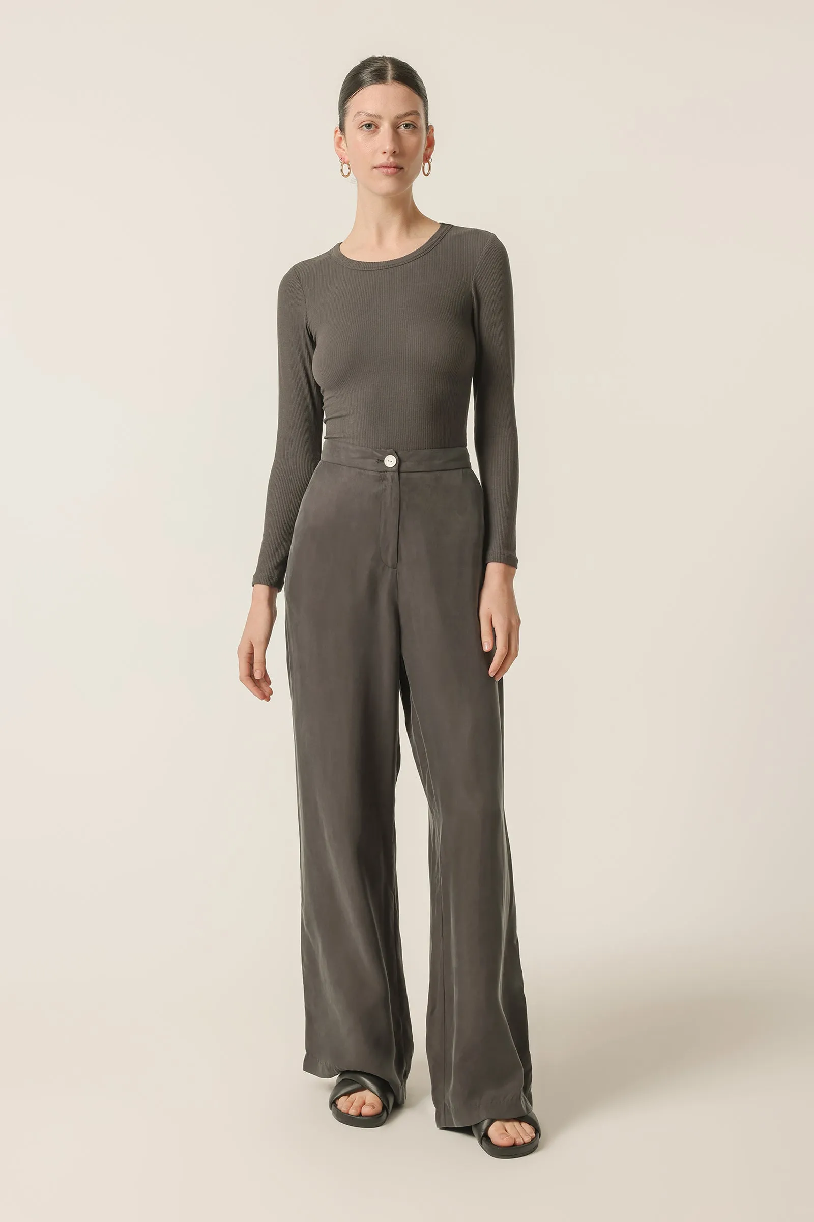 MONROE ORGANIC LS TEE sold by Nude Lucy