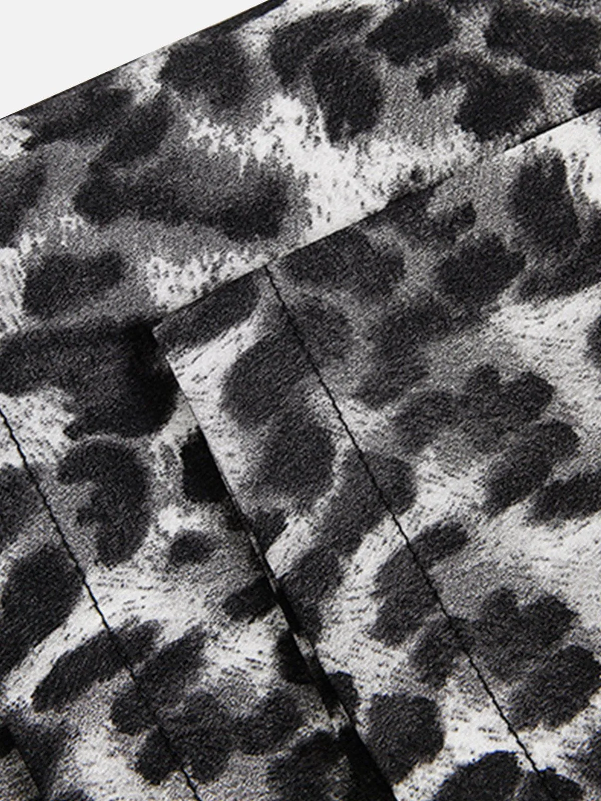 Aelfric Eden Black Leopard Print Short Sleeve Shirt sold by Aelfric Eden product image thumbnail 4