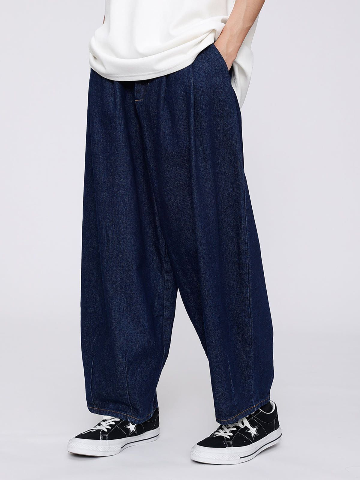 Basic Solid Loose Tapered Wide-leg Jeans sold by Aelfric Eden product image thumbnail 2