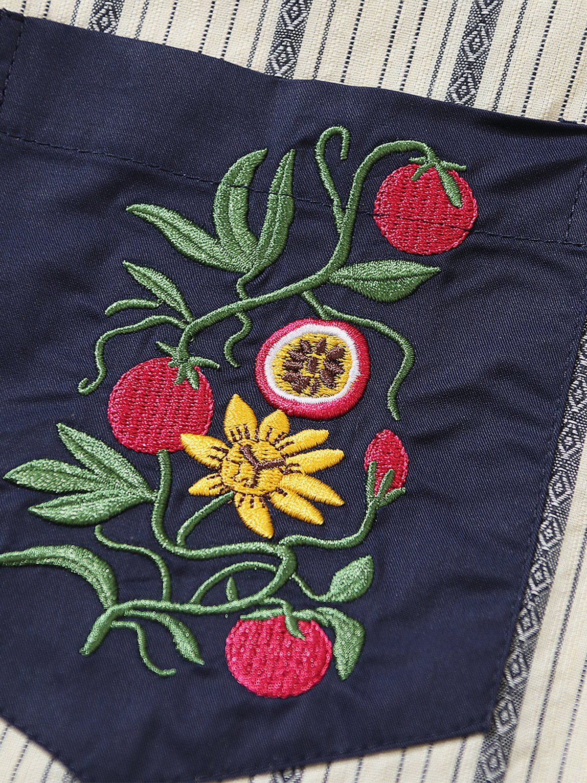 Aelfric Eden Embroidery Plant Short Sleeve Shirt sold by Aelfric Eden product image thumbnail 4