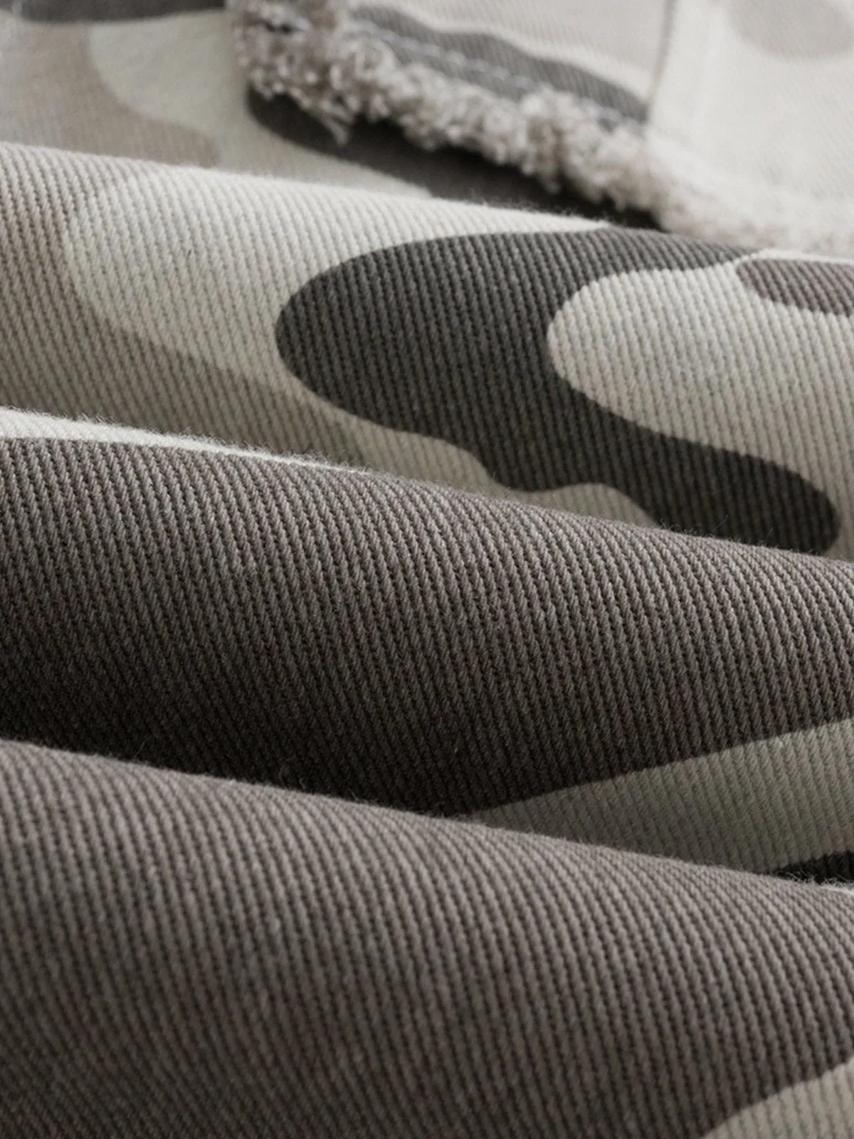 Aelfric Eden Fringe Pocket Camouflage Cargo Pants sold by Aelfric Eden product image thumbnail 3