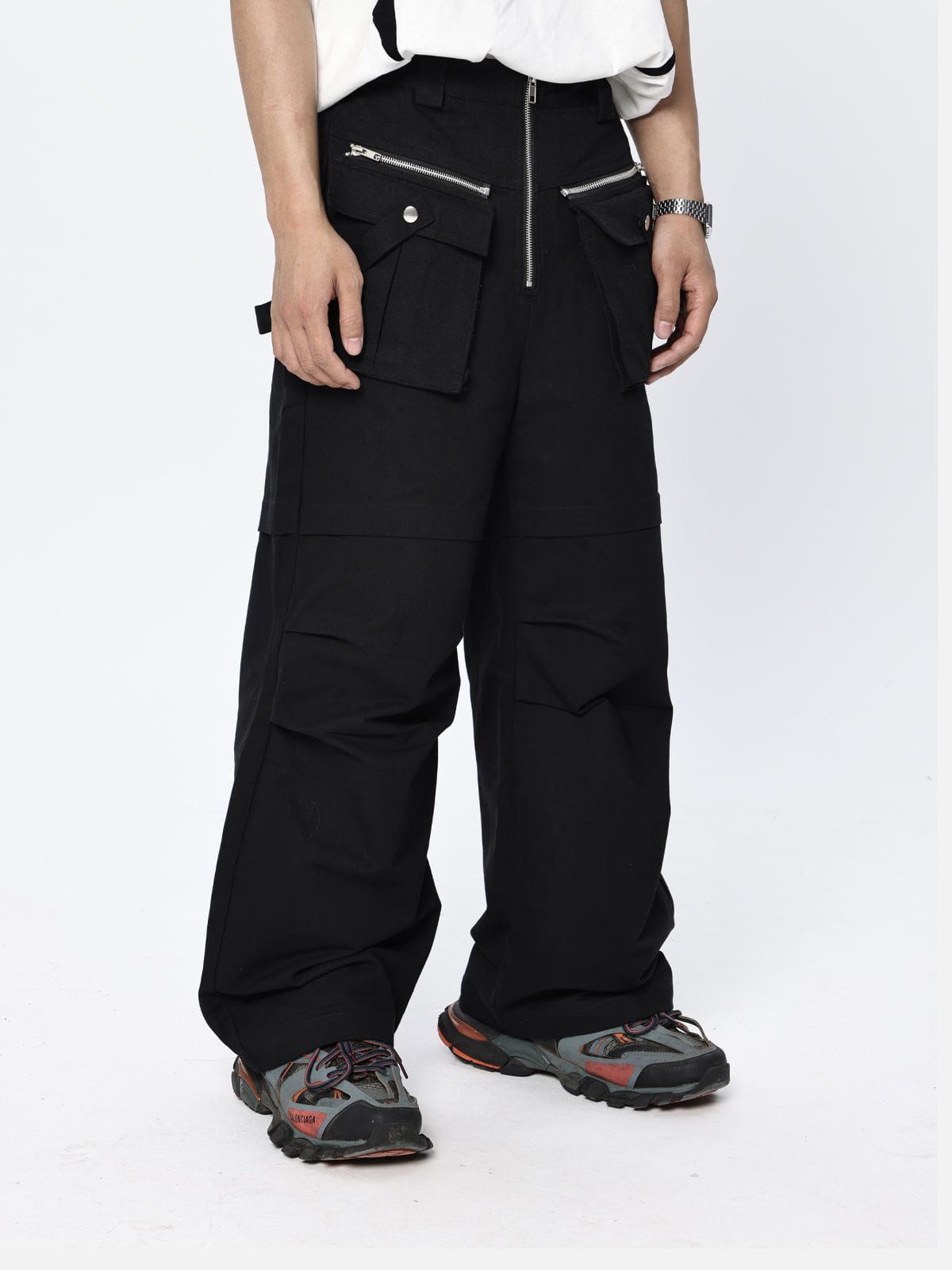 Aelfric Eden 3D Pocket Wrinkle Cargo Pants sold by Aelfric Eden product image thumbnail 3