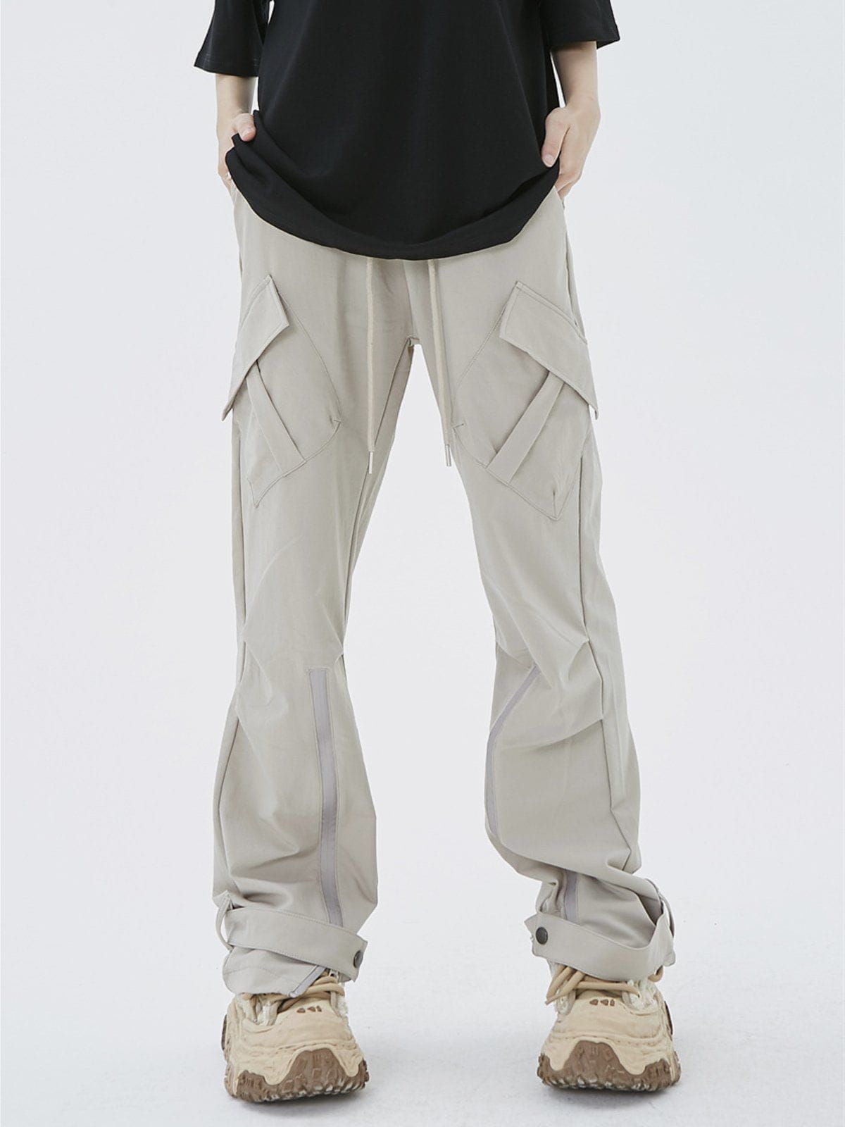 Aelfric Eden Multi Pocket Zipper Cargo Pants sold by Aelfric Eden product image thumbnail 2