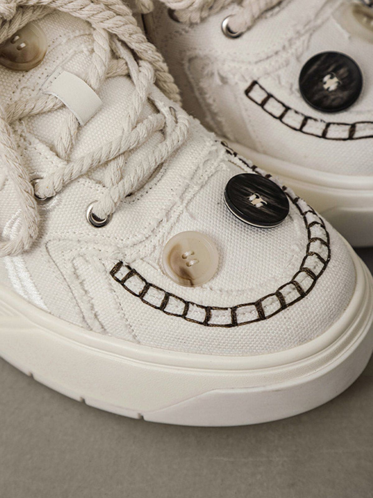 Starry Climb Button Decoration Skate Shoes sold by Aelfric Eden product image thumbnail 6