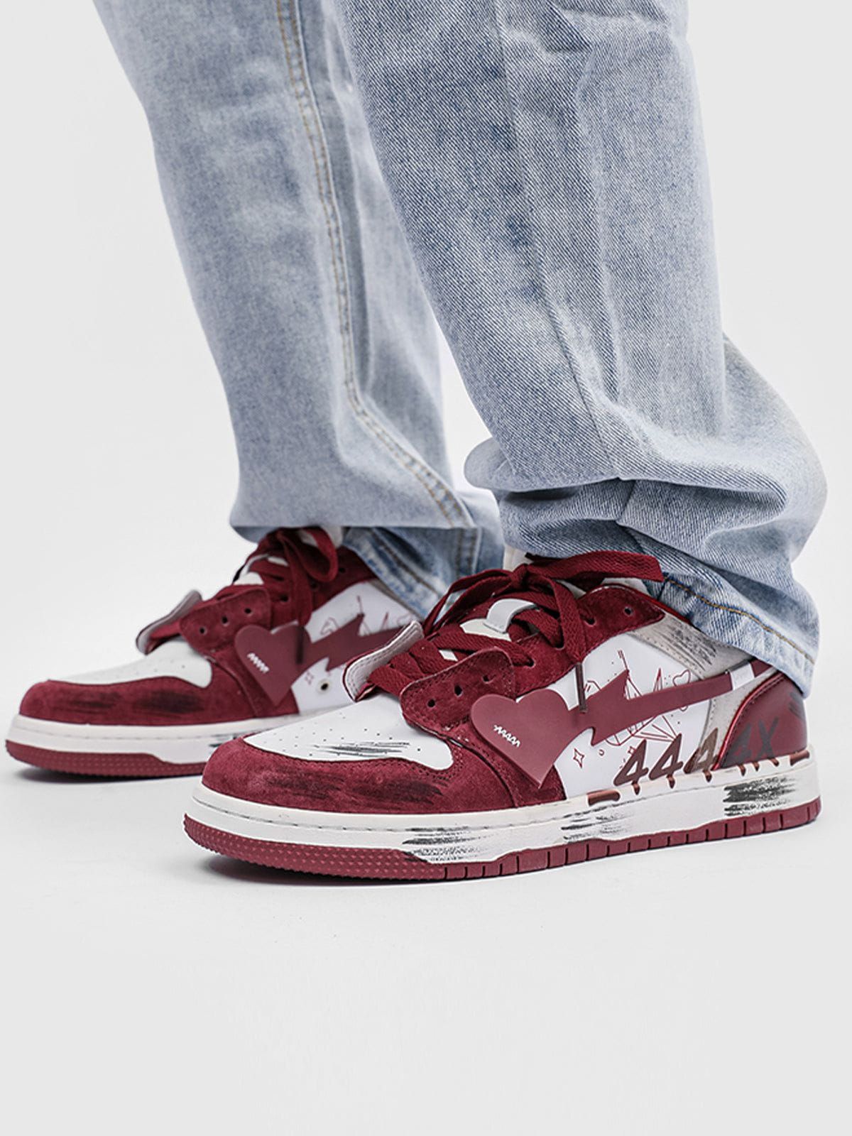 StarryClimb Graffiti Distressed Heart Skate Shoes sold by Aelfric Eden product image thumbnail 3