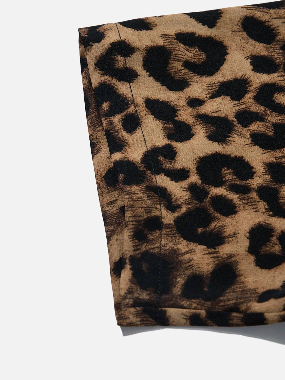 【Aelfric Eden】Light Leopard Print Short Sleeve Shirt Aelfric Eden Leopard Print Tee – Aelfric eden