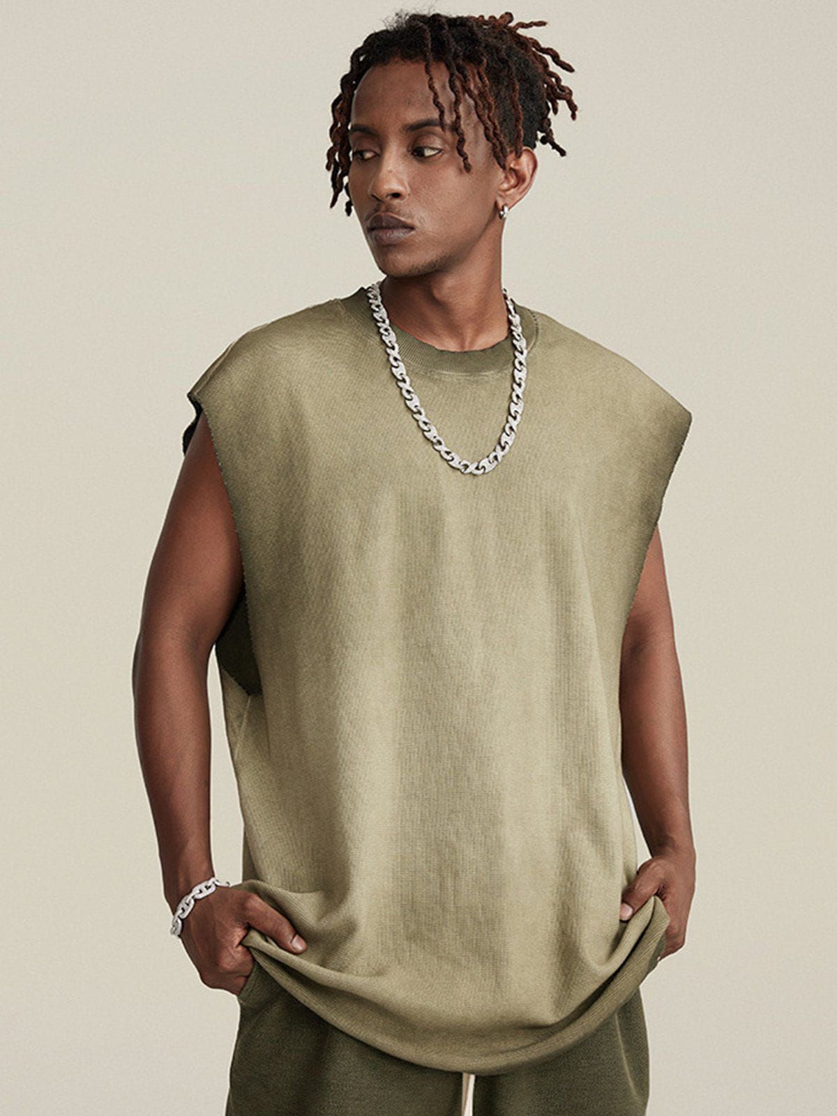 Aelfric Eden Washed Tie Dye Gradient Vest sold by Aelfric Eden product image thumbnail 3