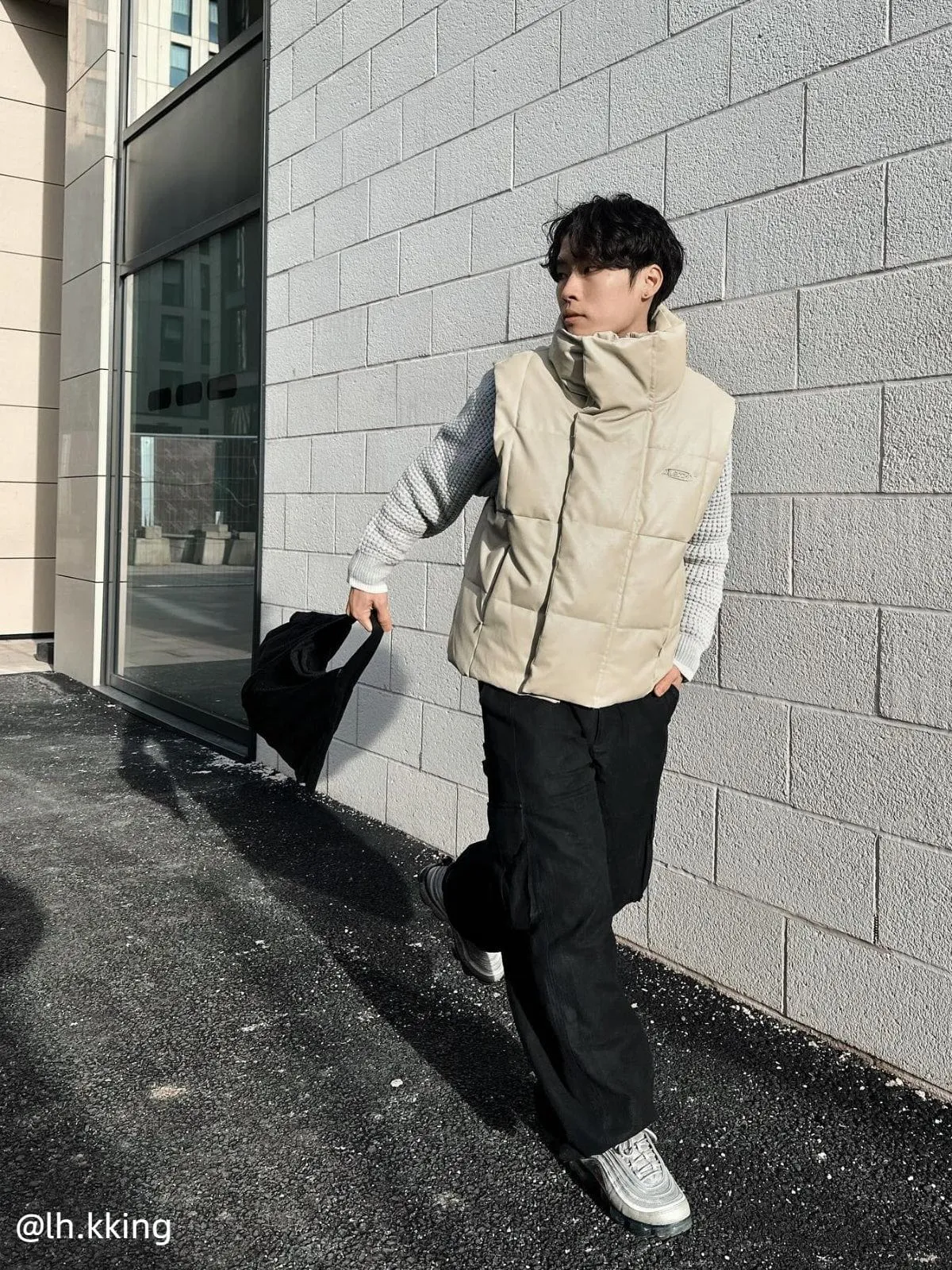 Aelfric Eden Solid Block Puffer Vest sold by Aelfric Eden product image thumbnail 2