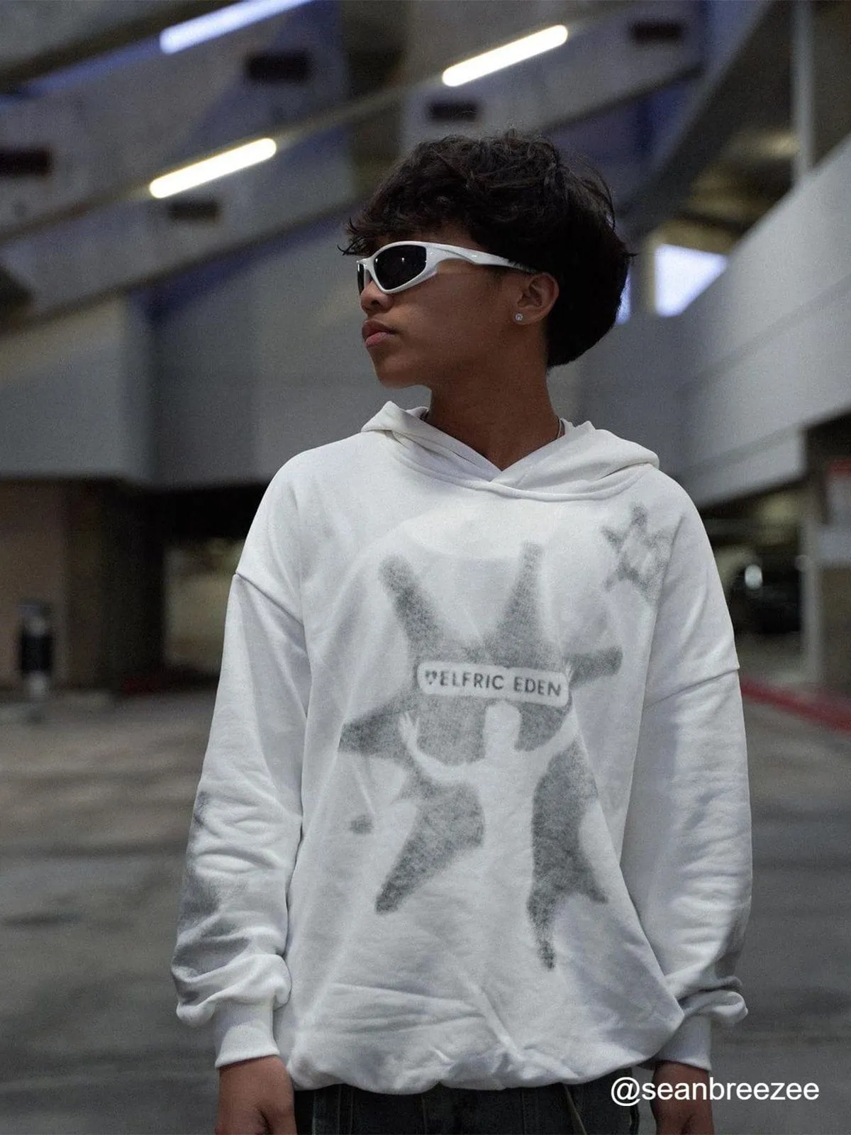 Aelfric Eden Shadow Star Graphic Hoodie sold by Aelfric Eden product image thumbnail 4