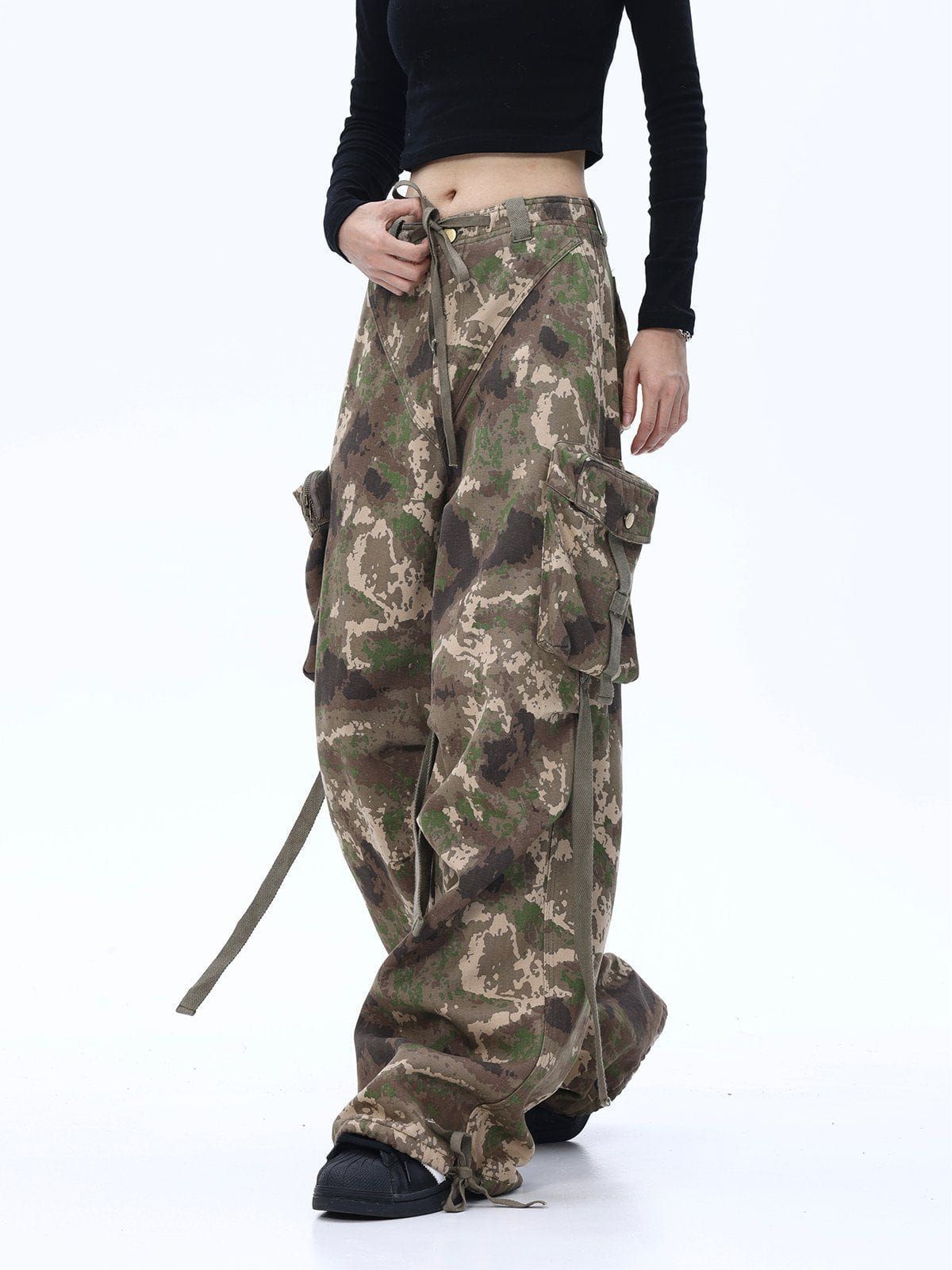 Aelfric Eden Camouflage 3D Pocket Cargo Pants sold by Aelfric Eden product image thumbnail 2